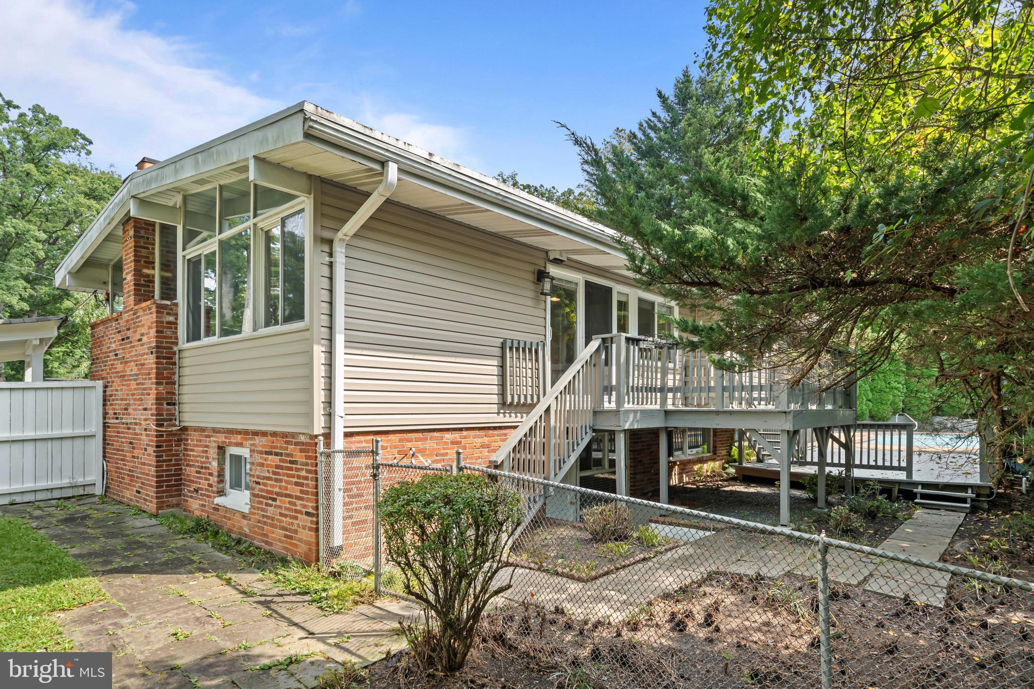 RAVENSDALE - Residential