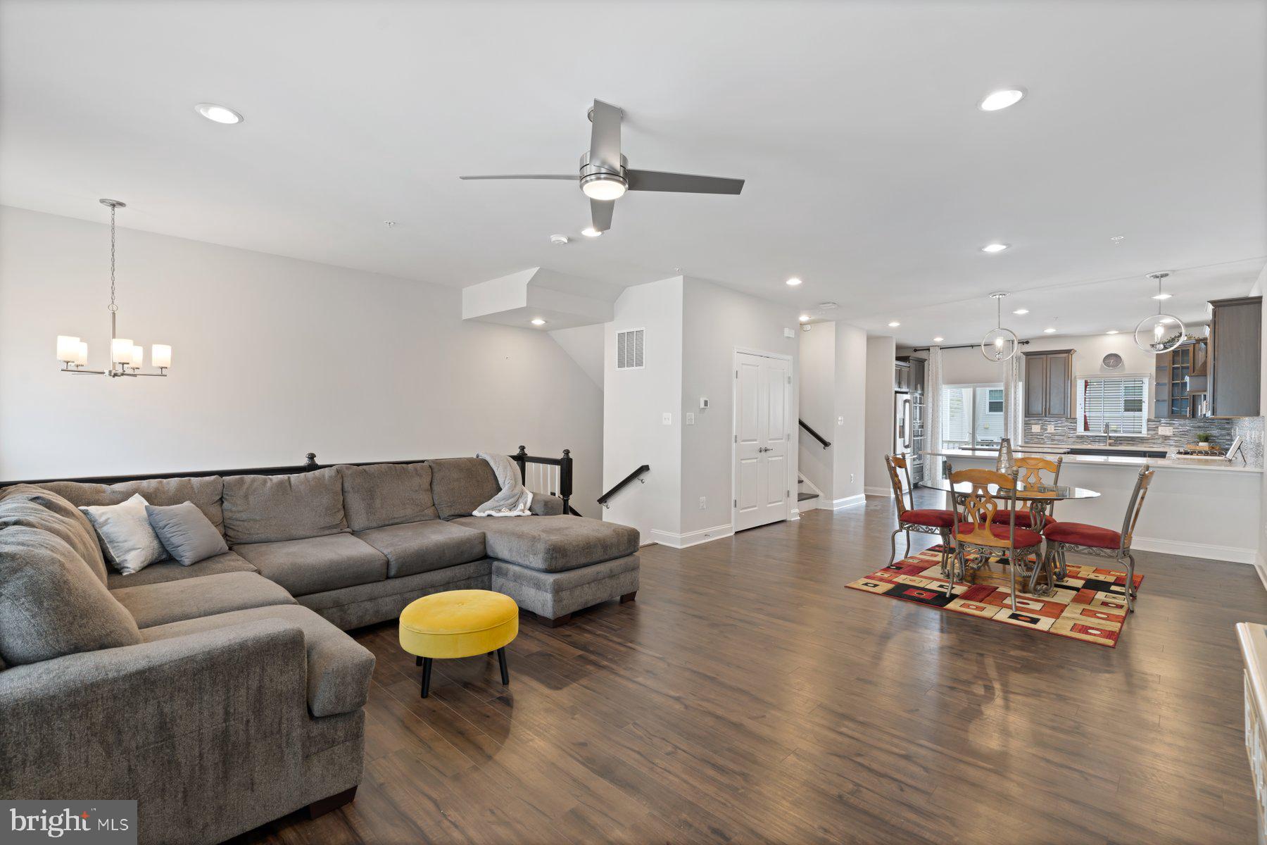 SUMMERFIELD VILLAGE - Residential