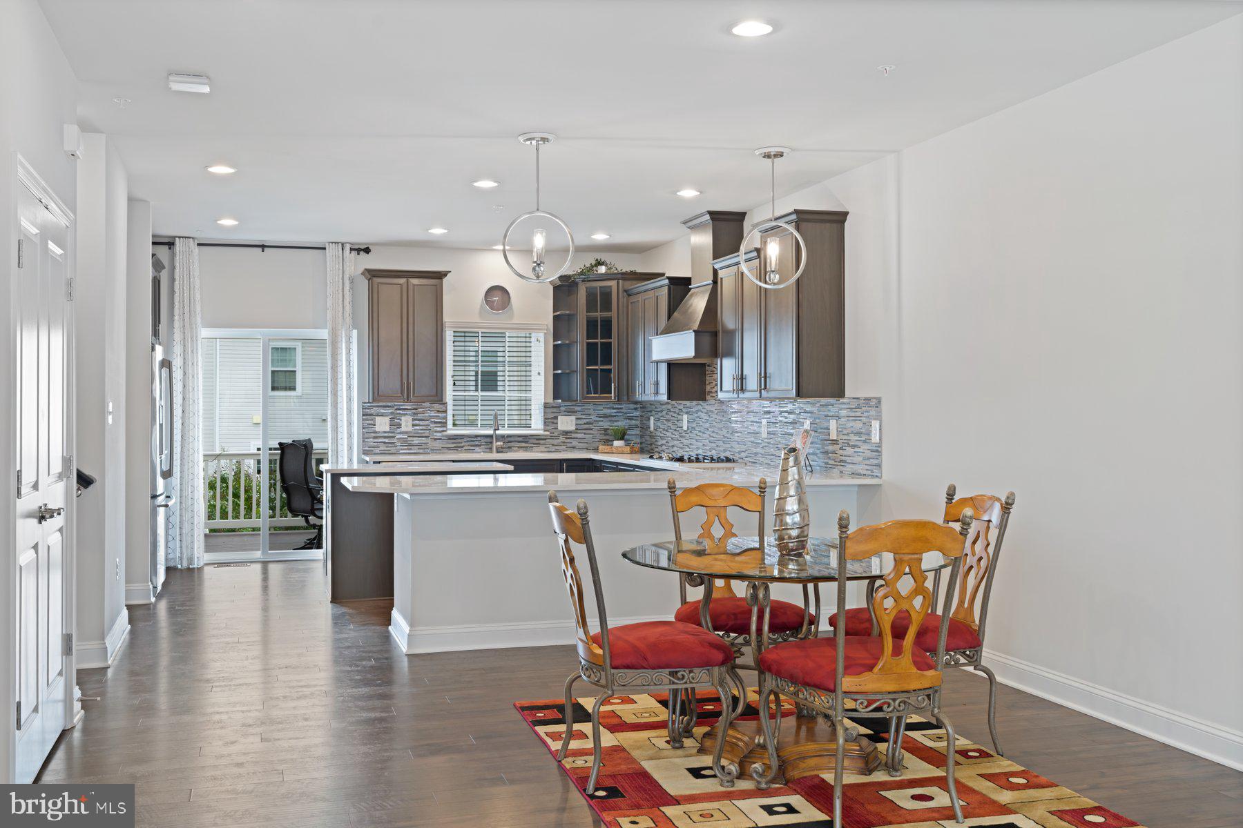 SUMMERFIELD VILLAGE - Residential