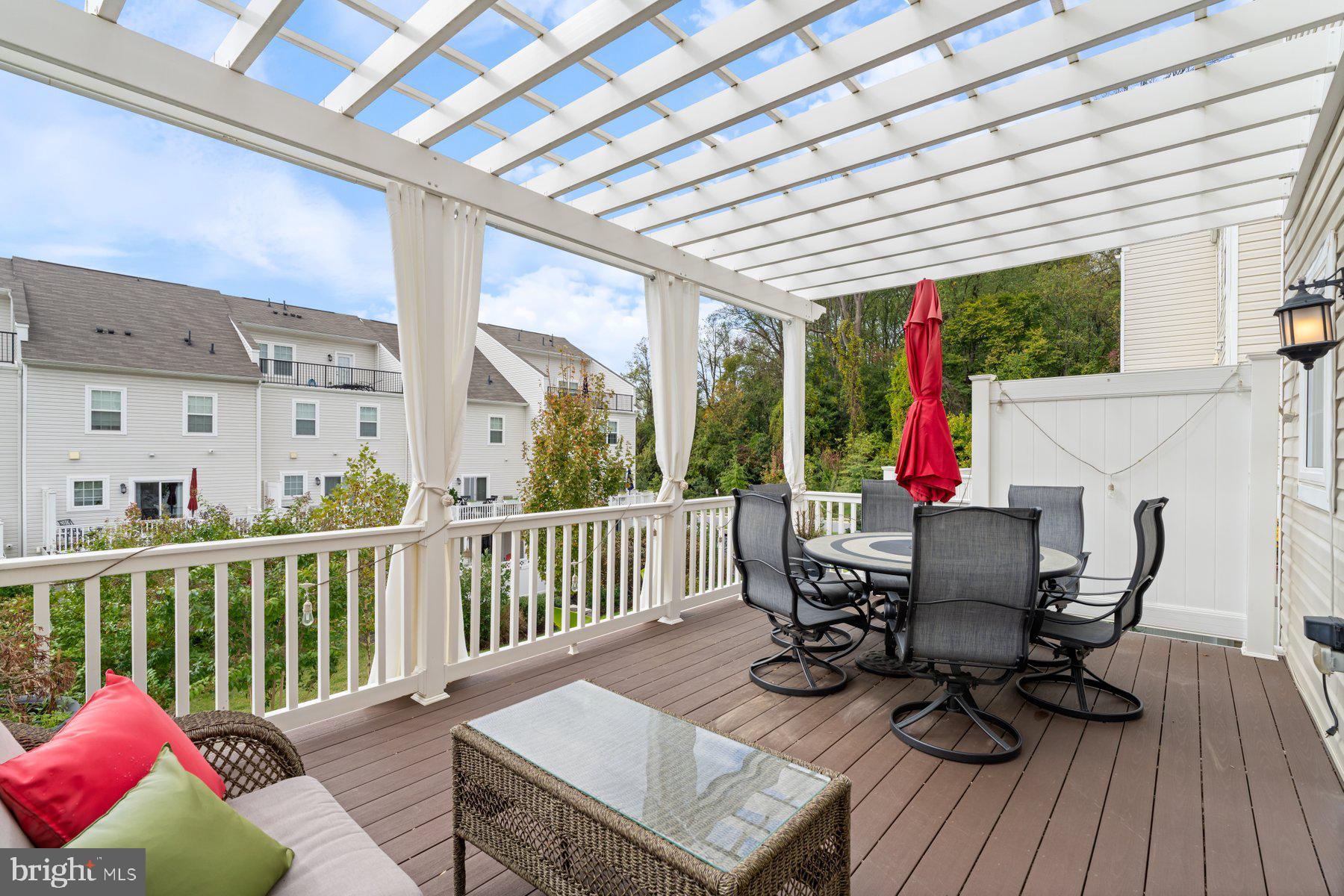 SUMMERFIELD VILLAGE - Residential