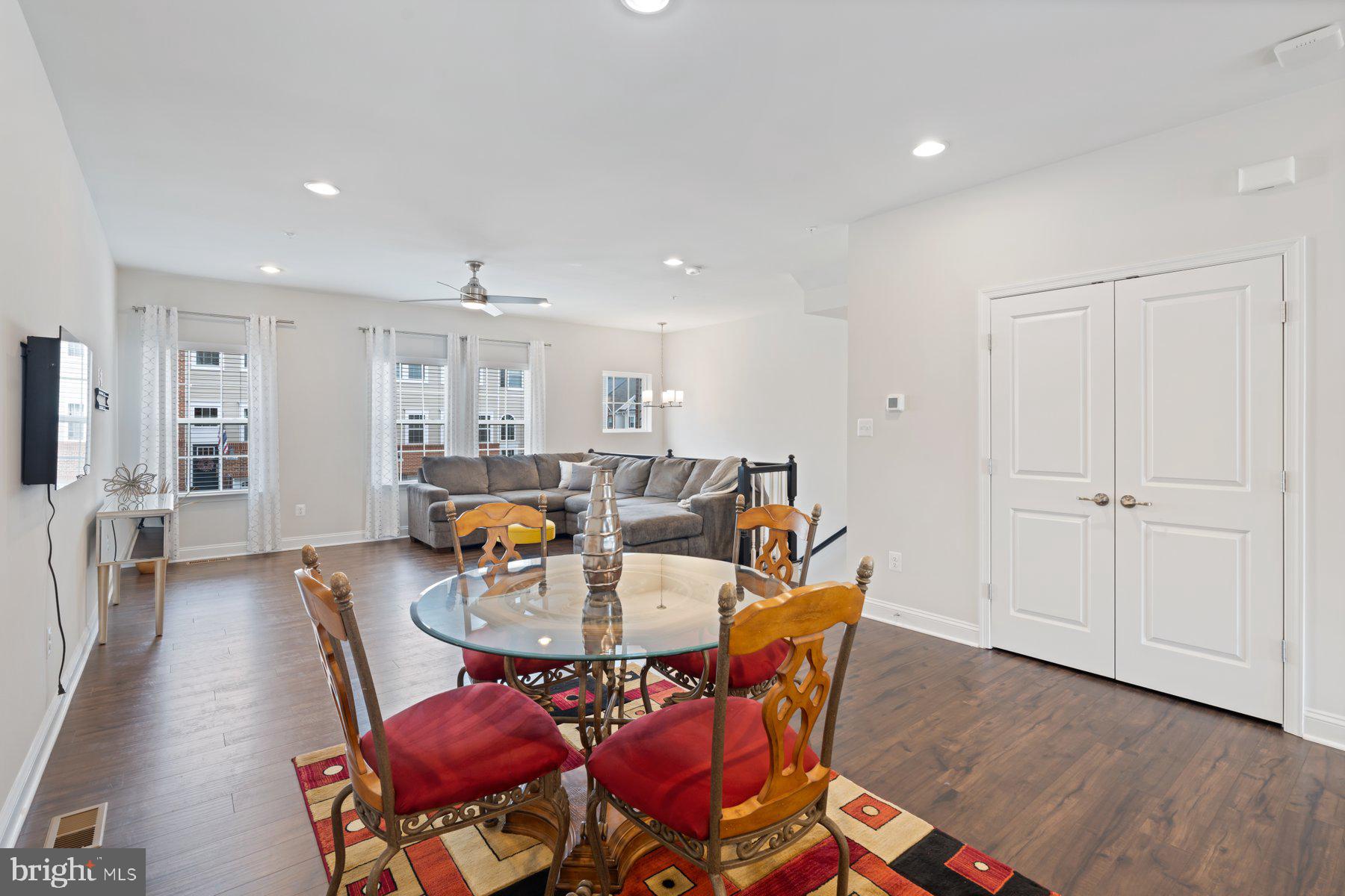 SUMMERFIELD VILLAGE - Residential