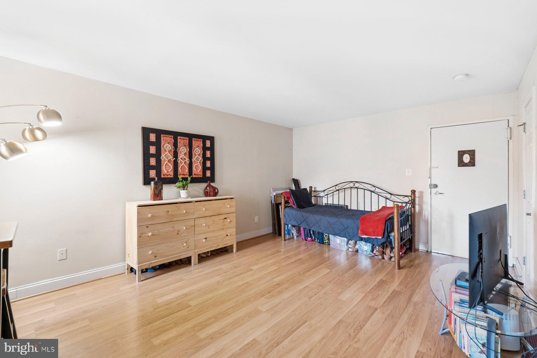 TAKOMA PARK - Residential