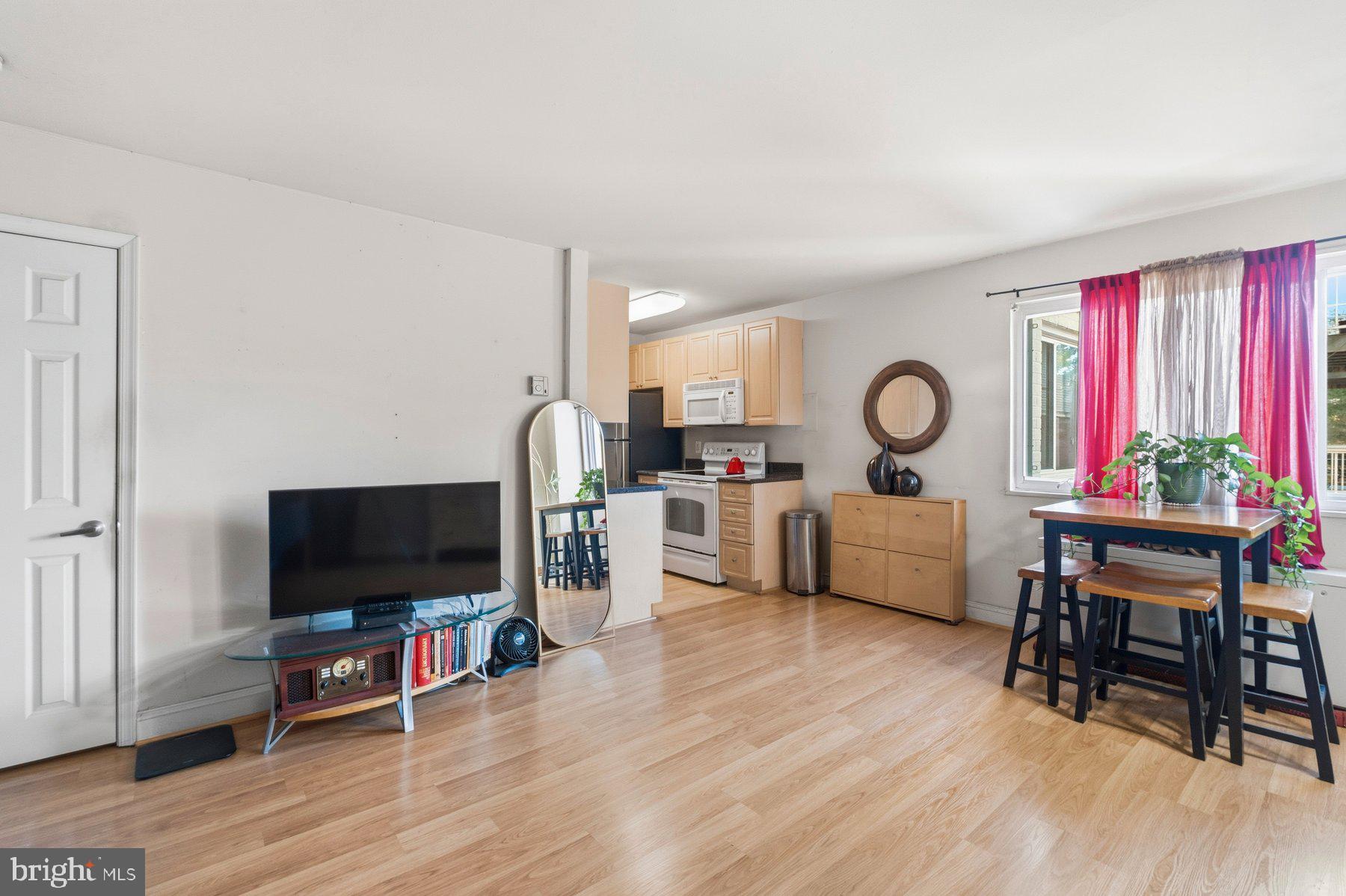 TAKOMA PARK - Residential