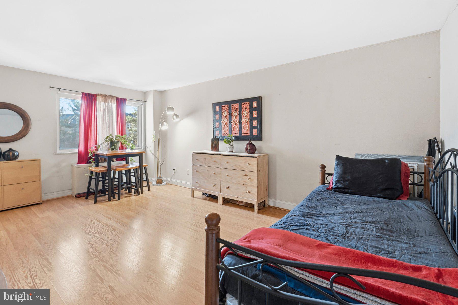 TAKOMA PARK - Residential