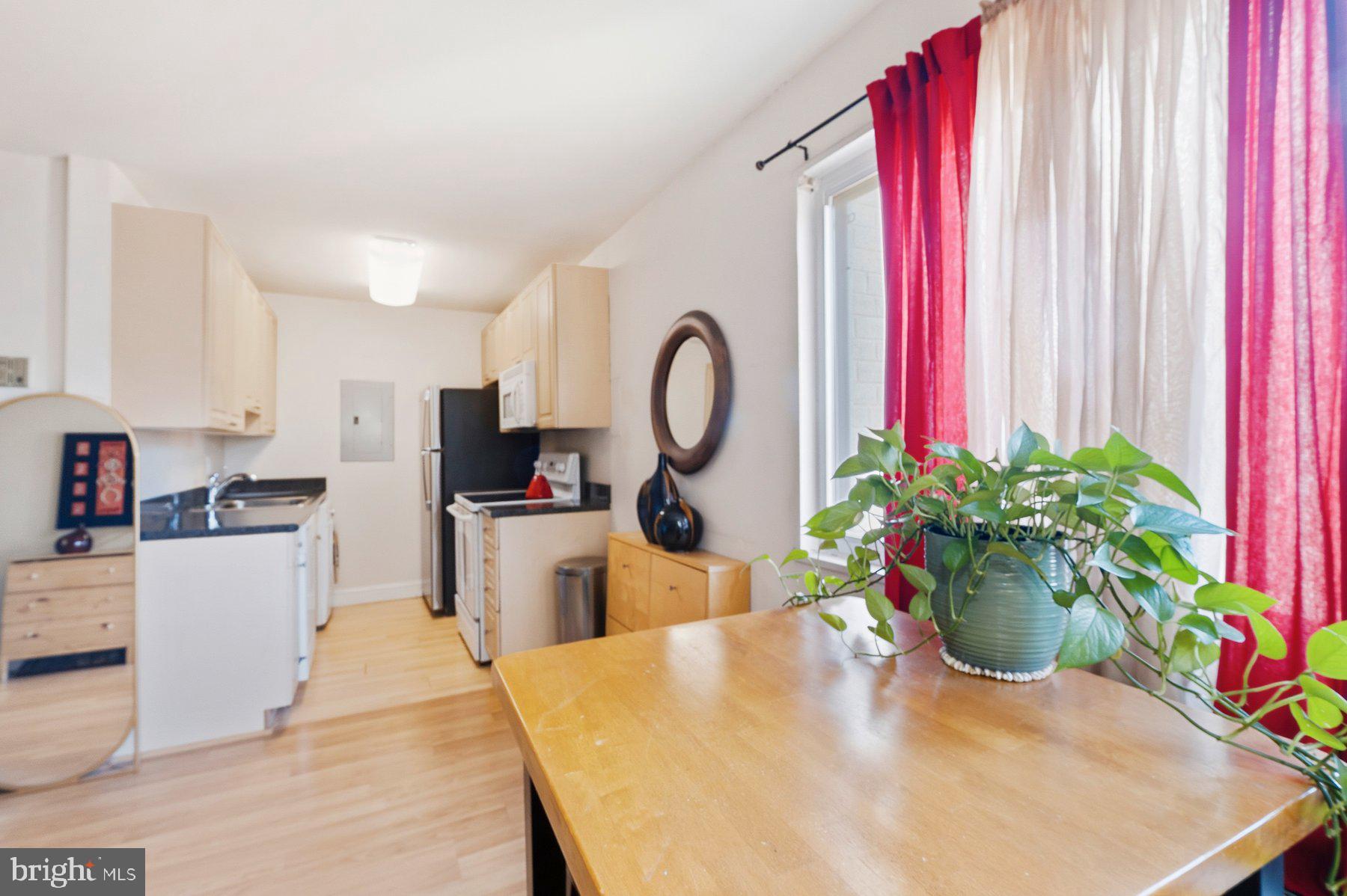 TAKOMA PARK - Residential