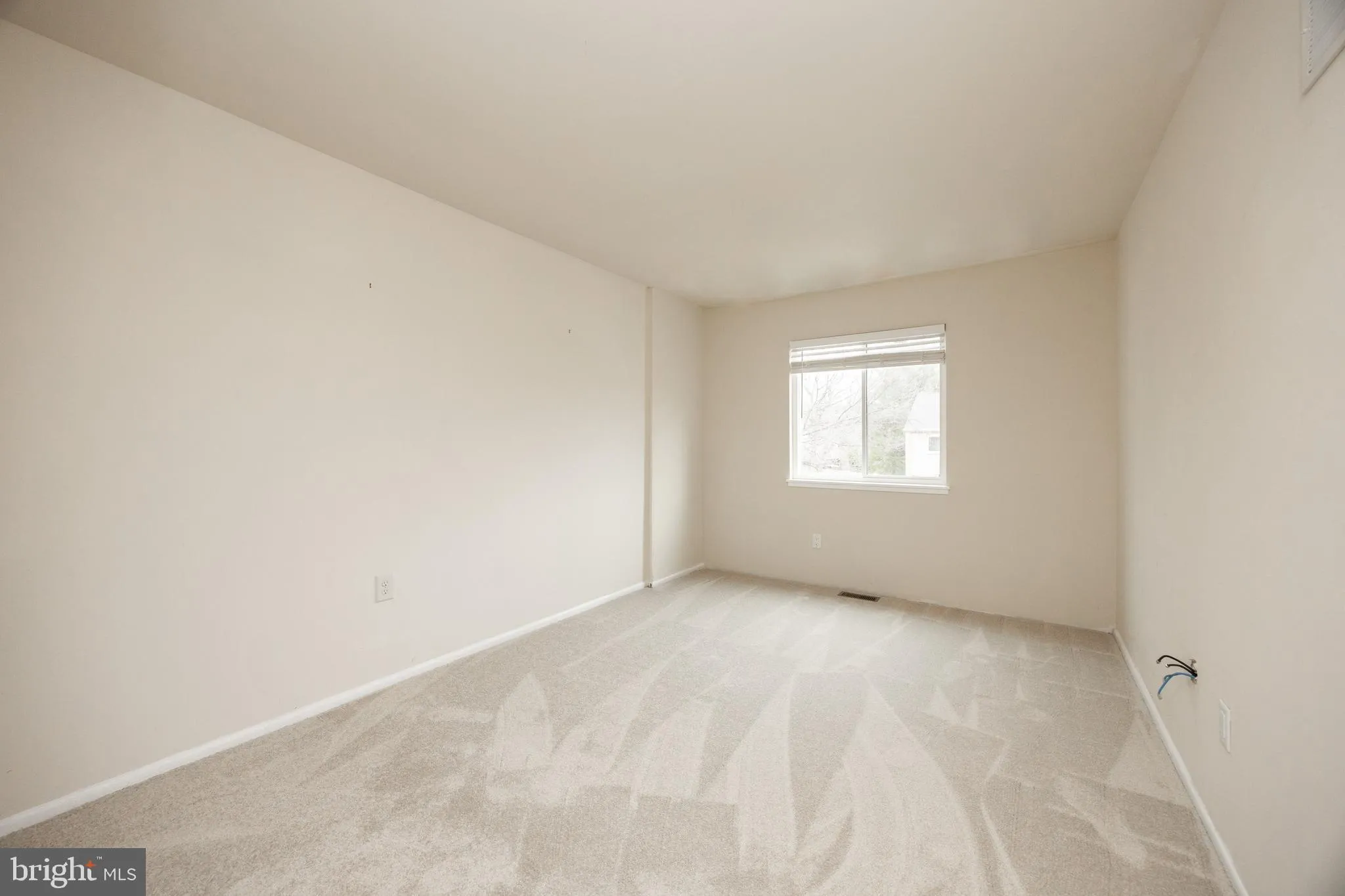 Collegeville, Pennsylvania 19426, United States, 3 Bedrooms Bedrooms, ,2 BathroomsBathrooms,Residential,Pending,92255