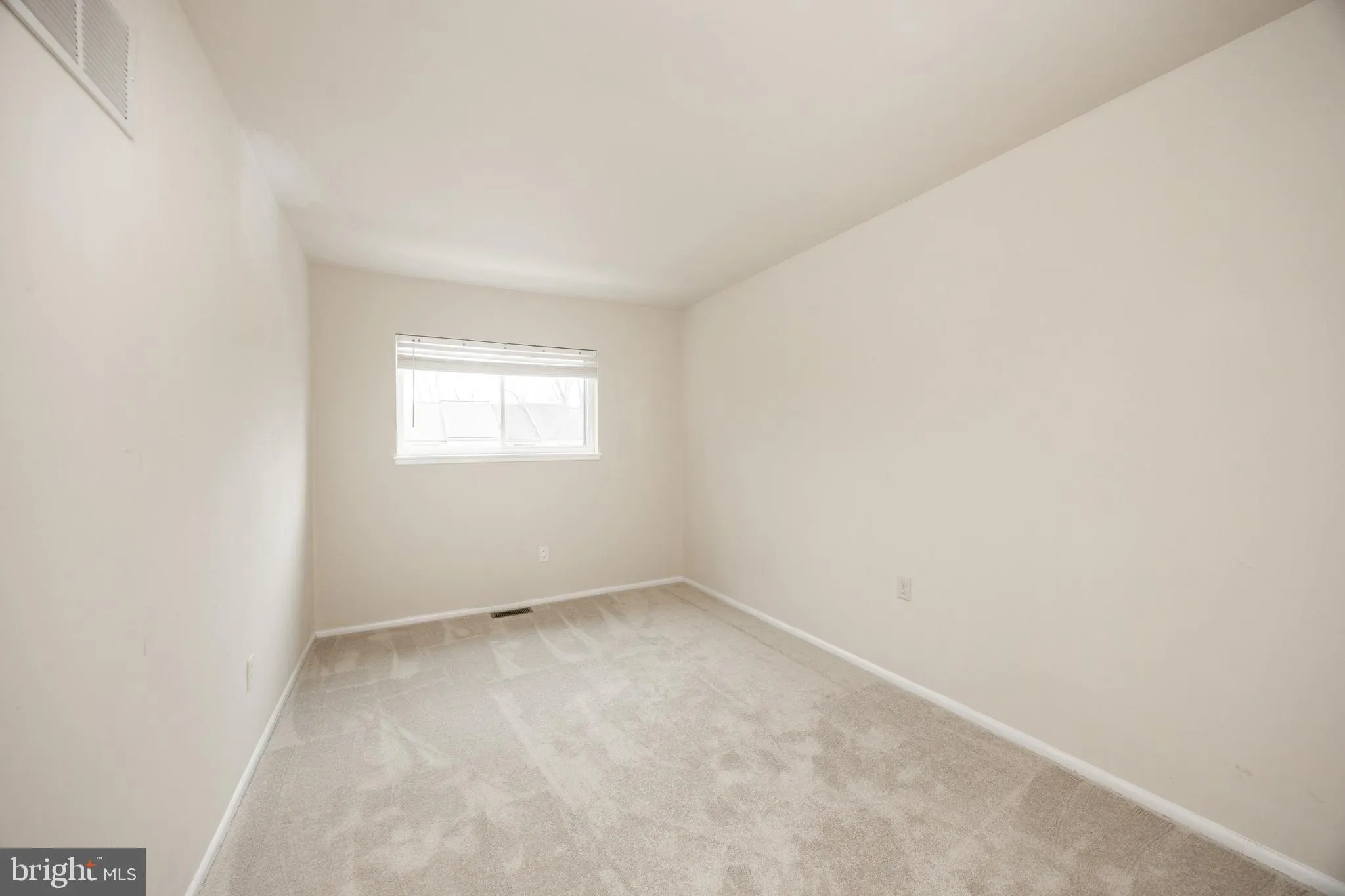 Collegeville, Pennsylvania 19426, United States, 3 Bedrooms Bedrooms, ,2 BathroomsBathrooms,Residential,Pending,92255