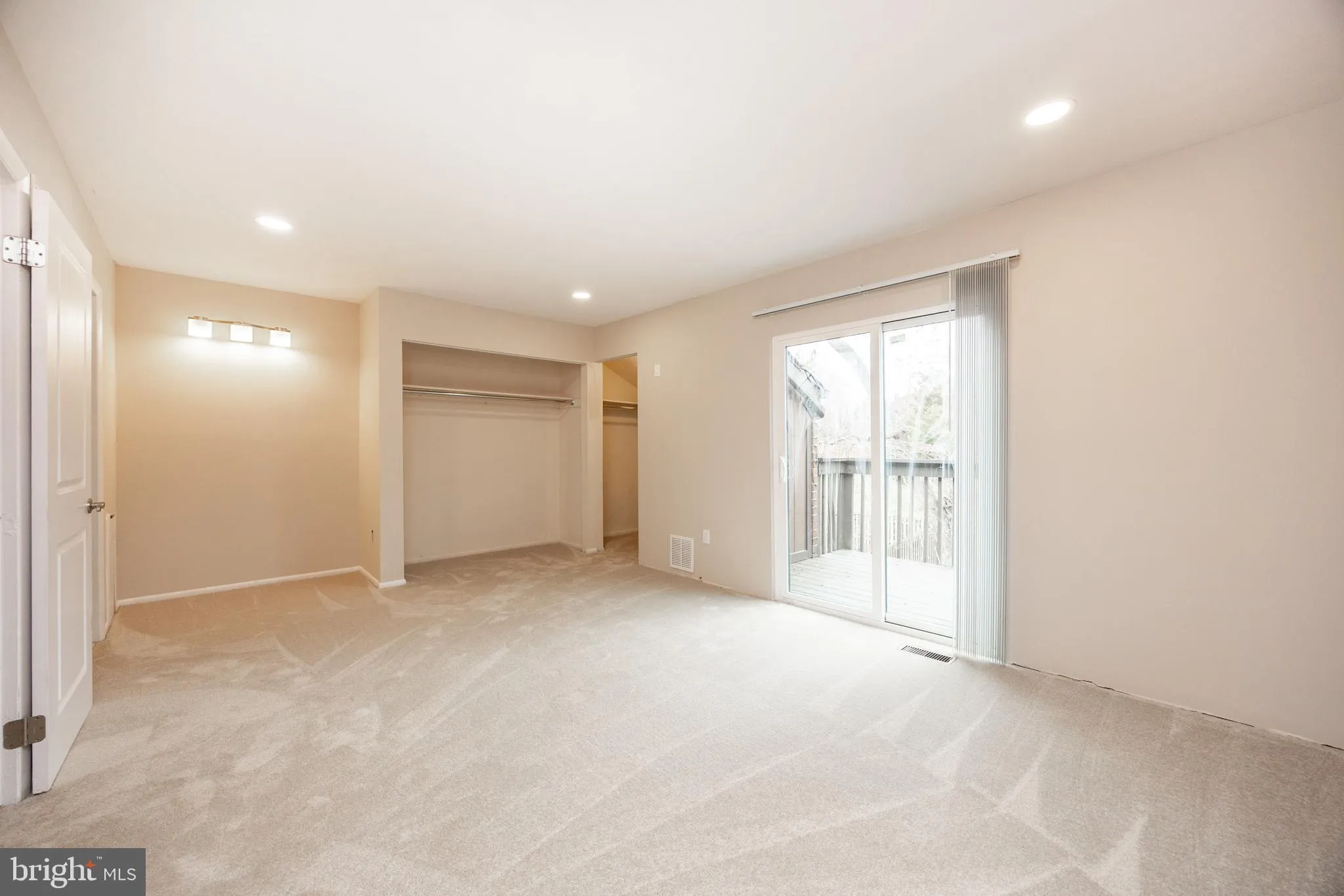 Collegeville, Pennsylvania 19426, United States, 3 Bedrooms Bedrooms, ,2 BathroomsBathrooms,Residential,Pending,92255