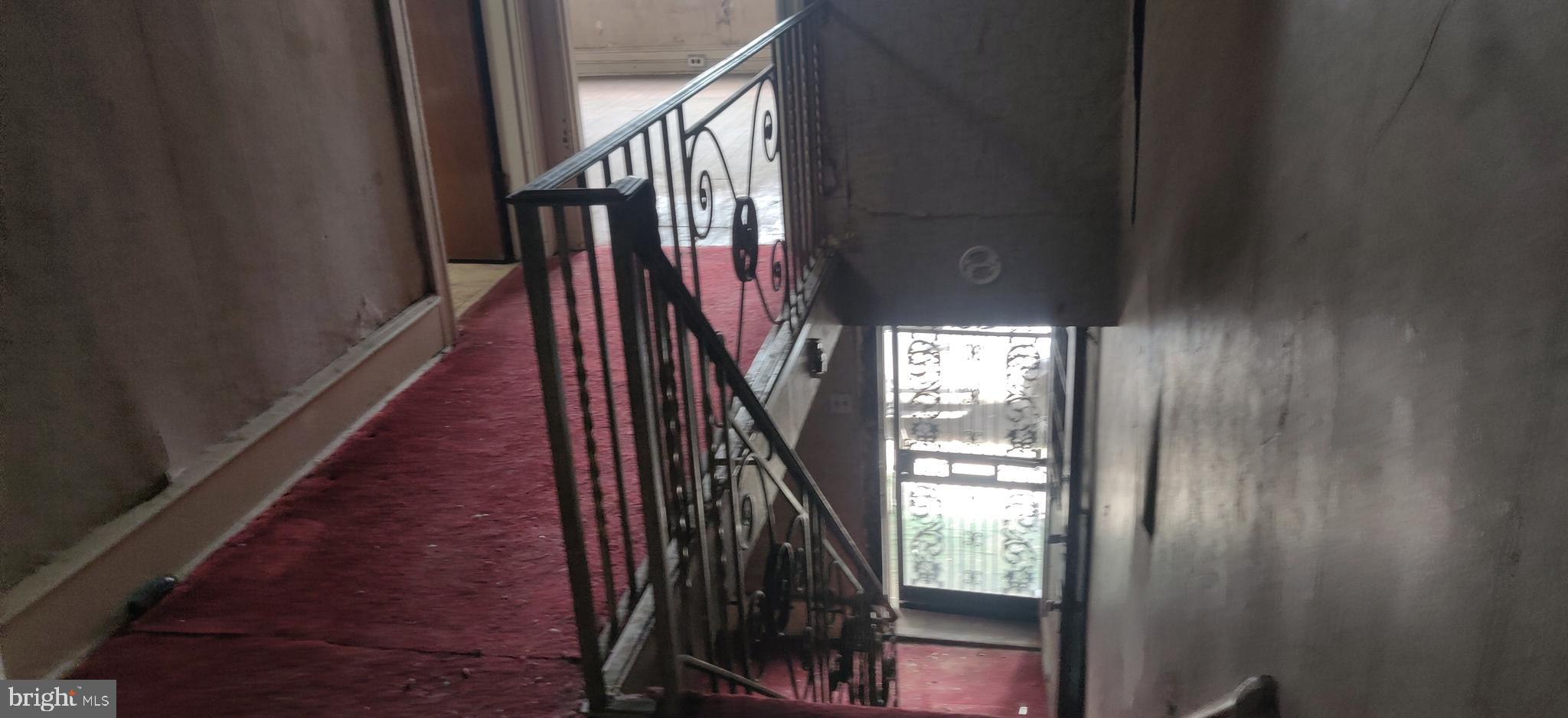 STRAWBERRY MANSION - Residential