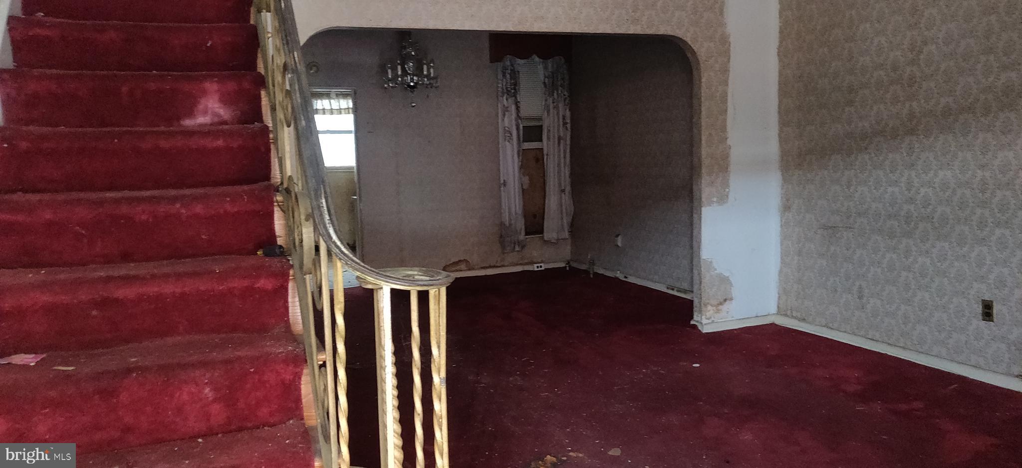 STRAWBERRY MANSION - Residential