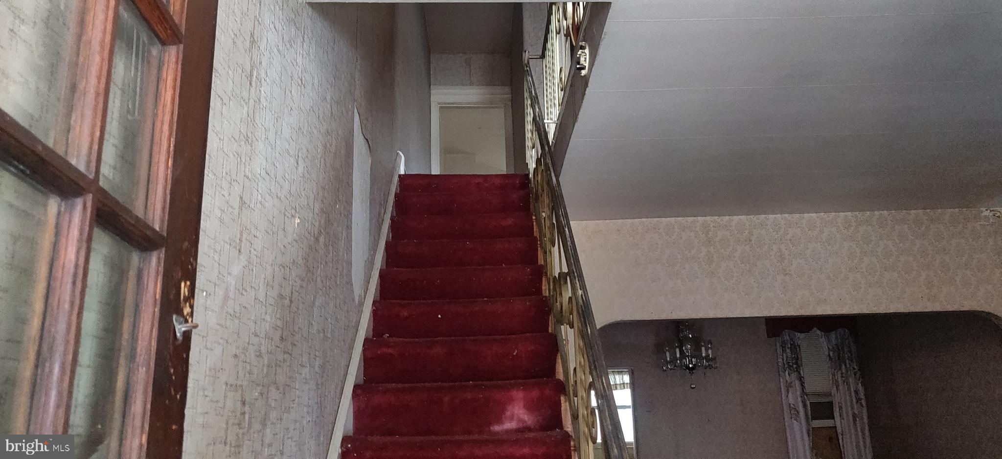 STRAWBERRY MANSION - Residential