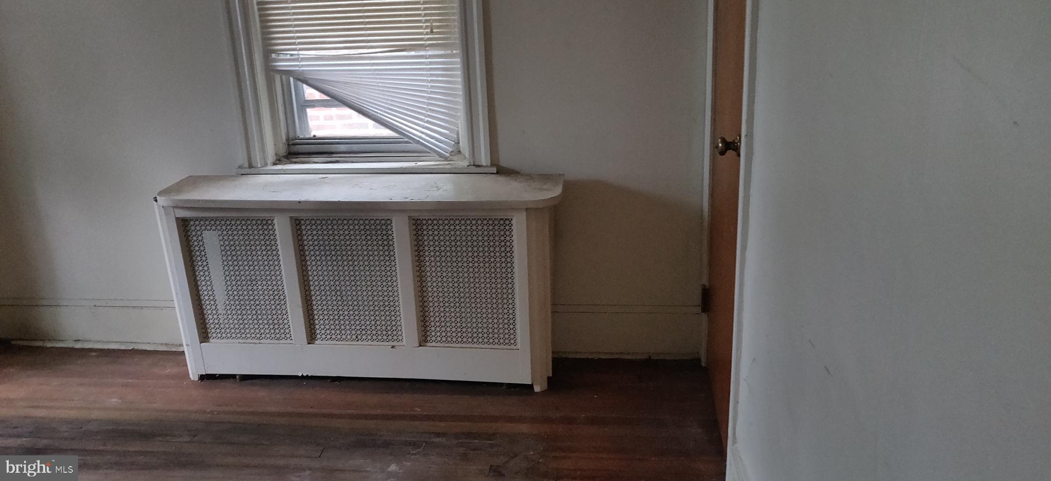 STRAWBERRY MANSION - Residential