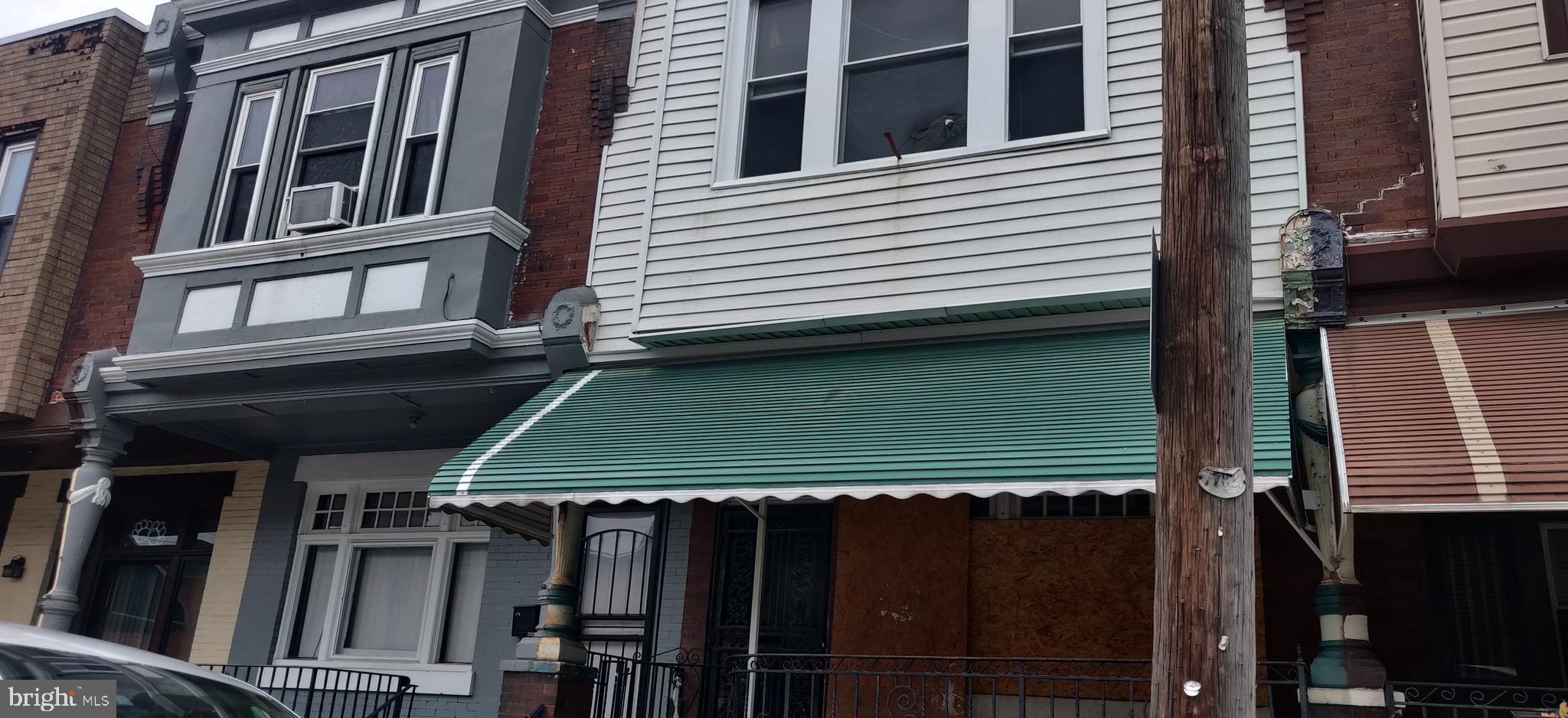 STRAWBERRY MANSION - Residential