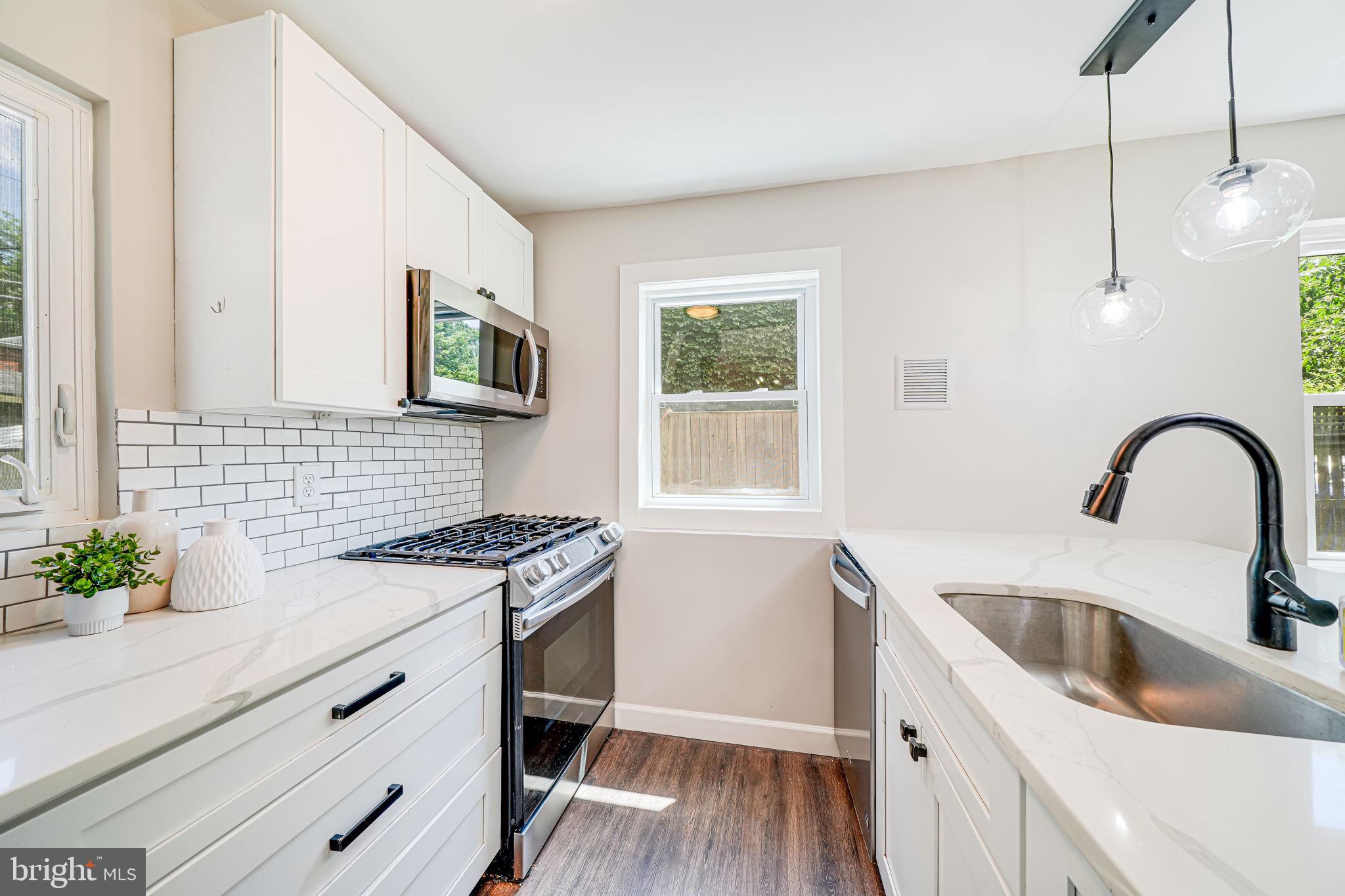 WESTMONT - Residential