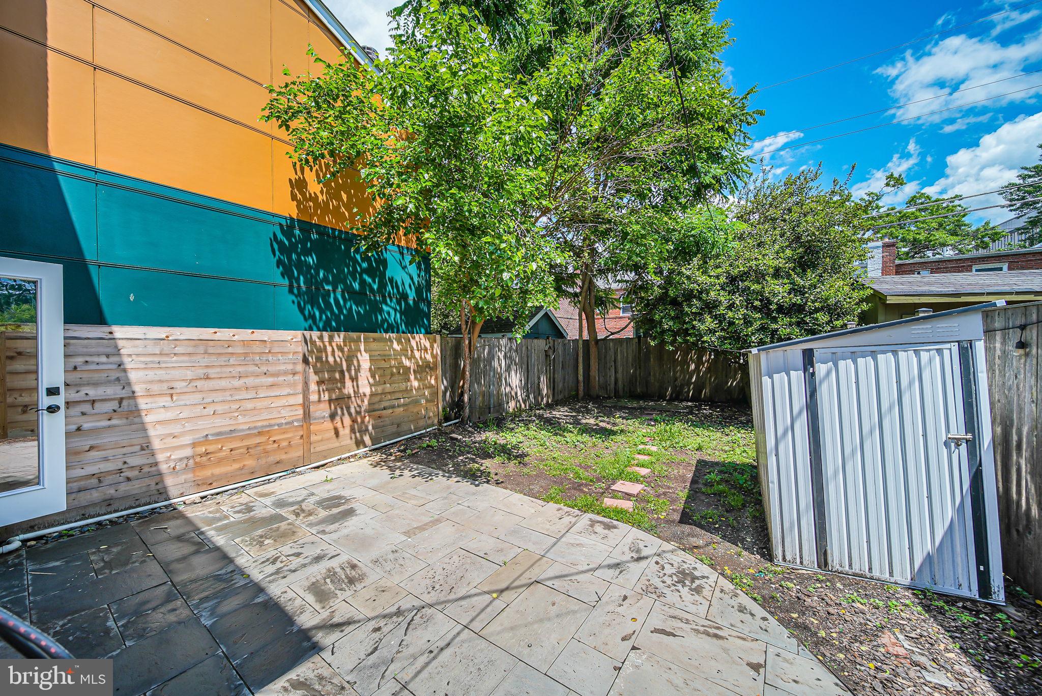 WESTMONT - Residential