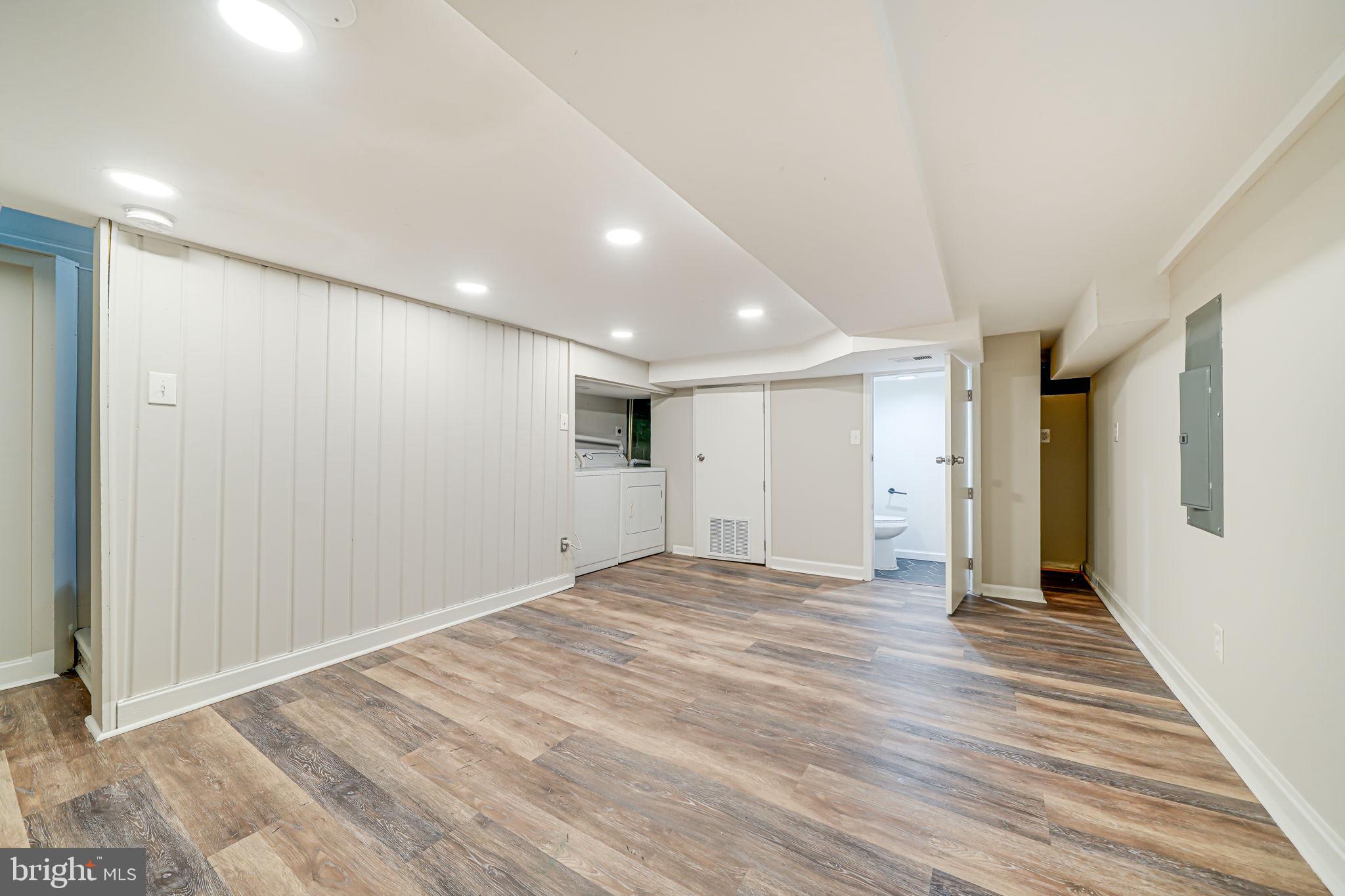 WESTMONT - Residential