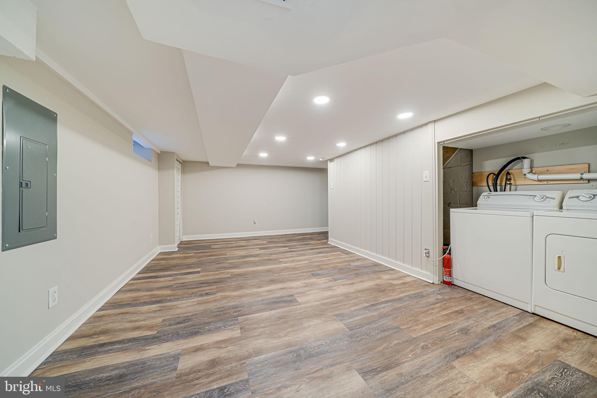 WESTMONT - Residential