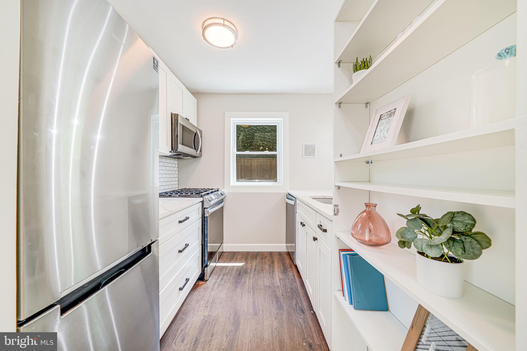 WESTMONT - Residential