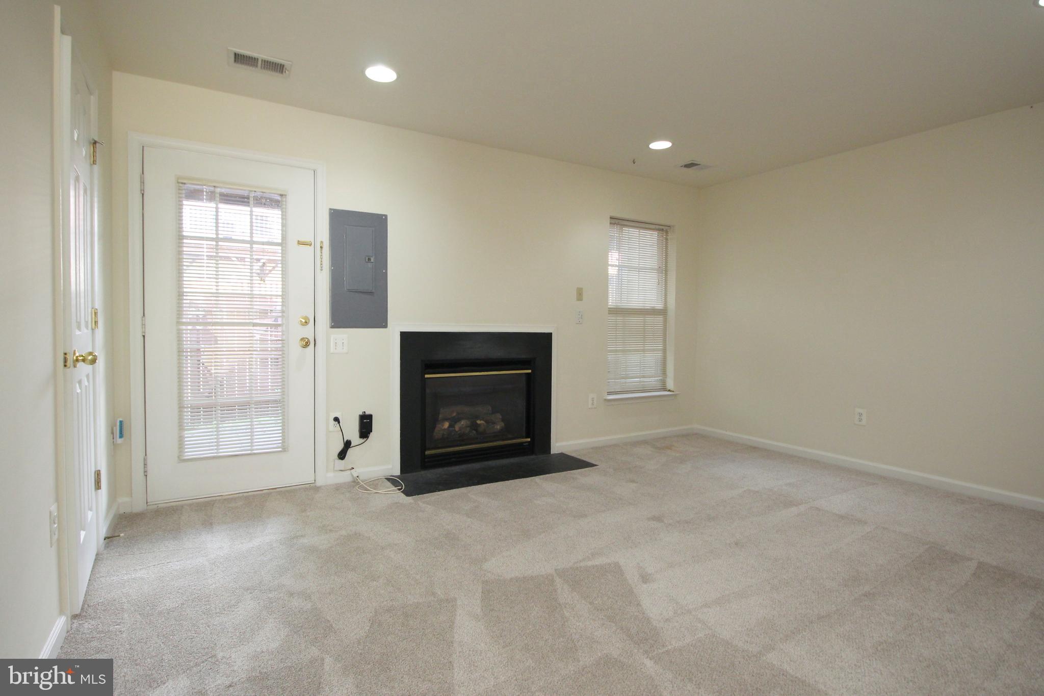 SKYVIEW PARK - Residential Lease