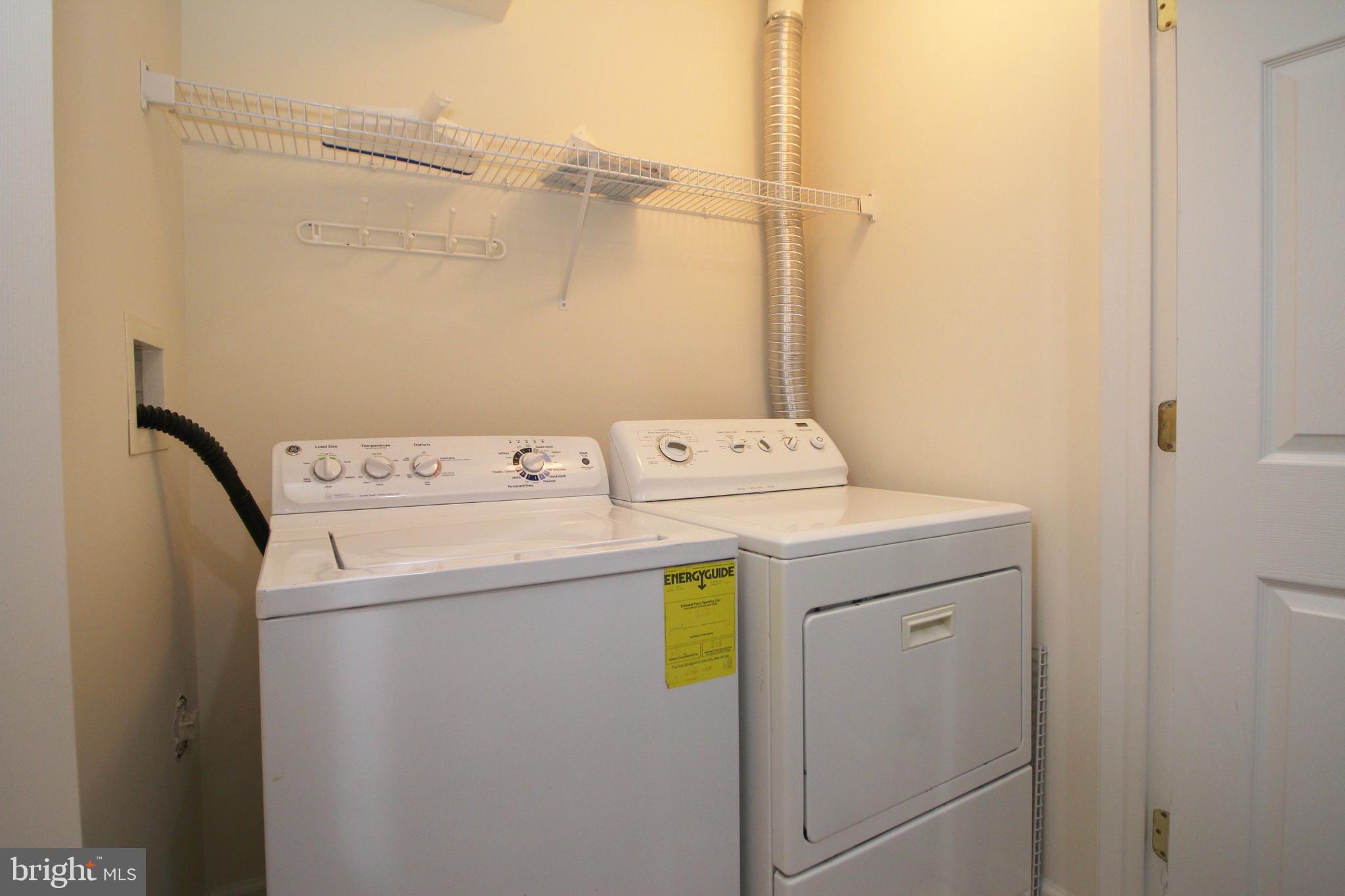 SKYVIEW PARK - Residential Lease