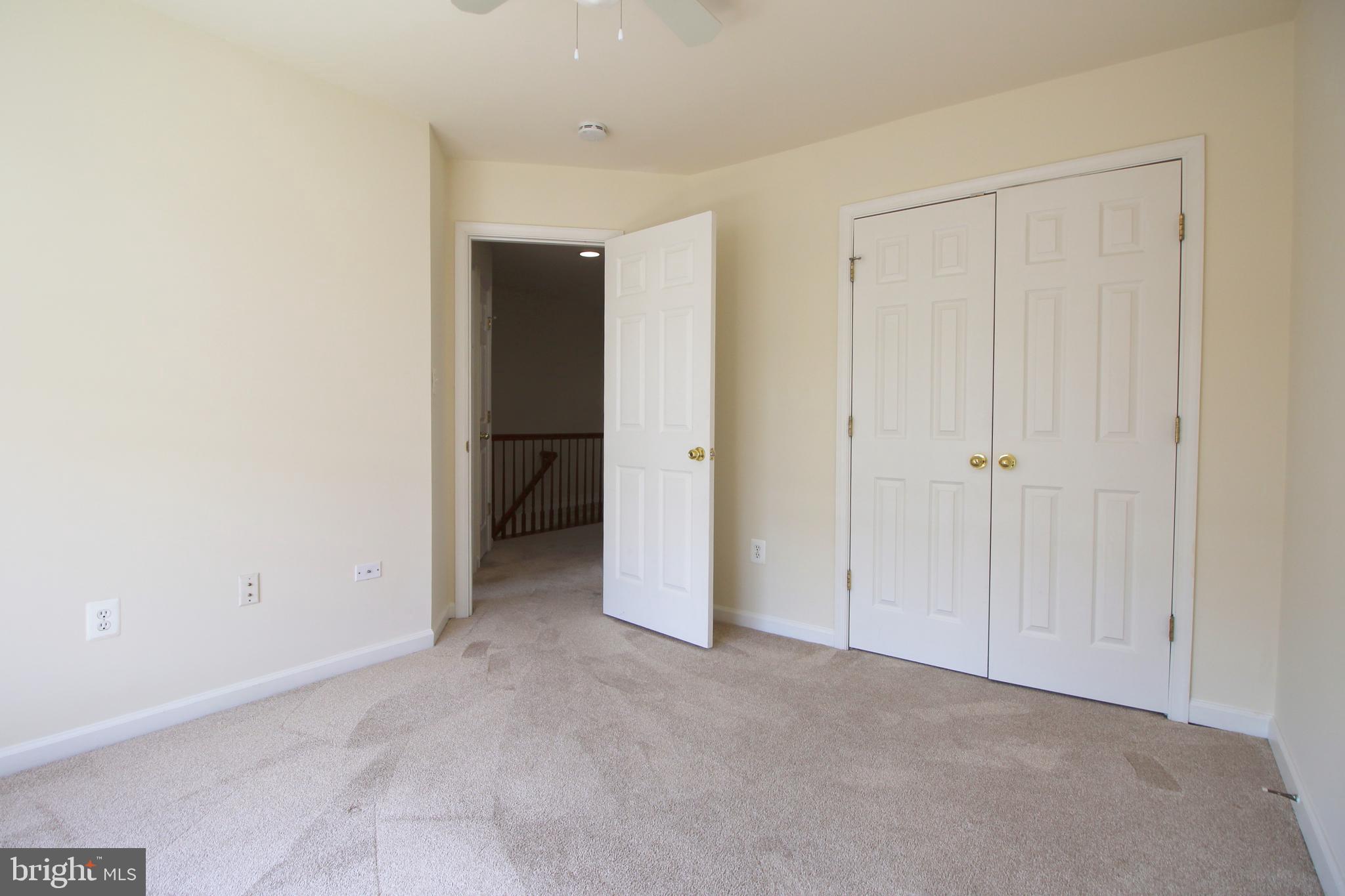 SKYVIEW PARK - Residential Lease