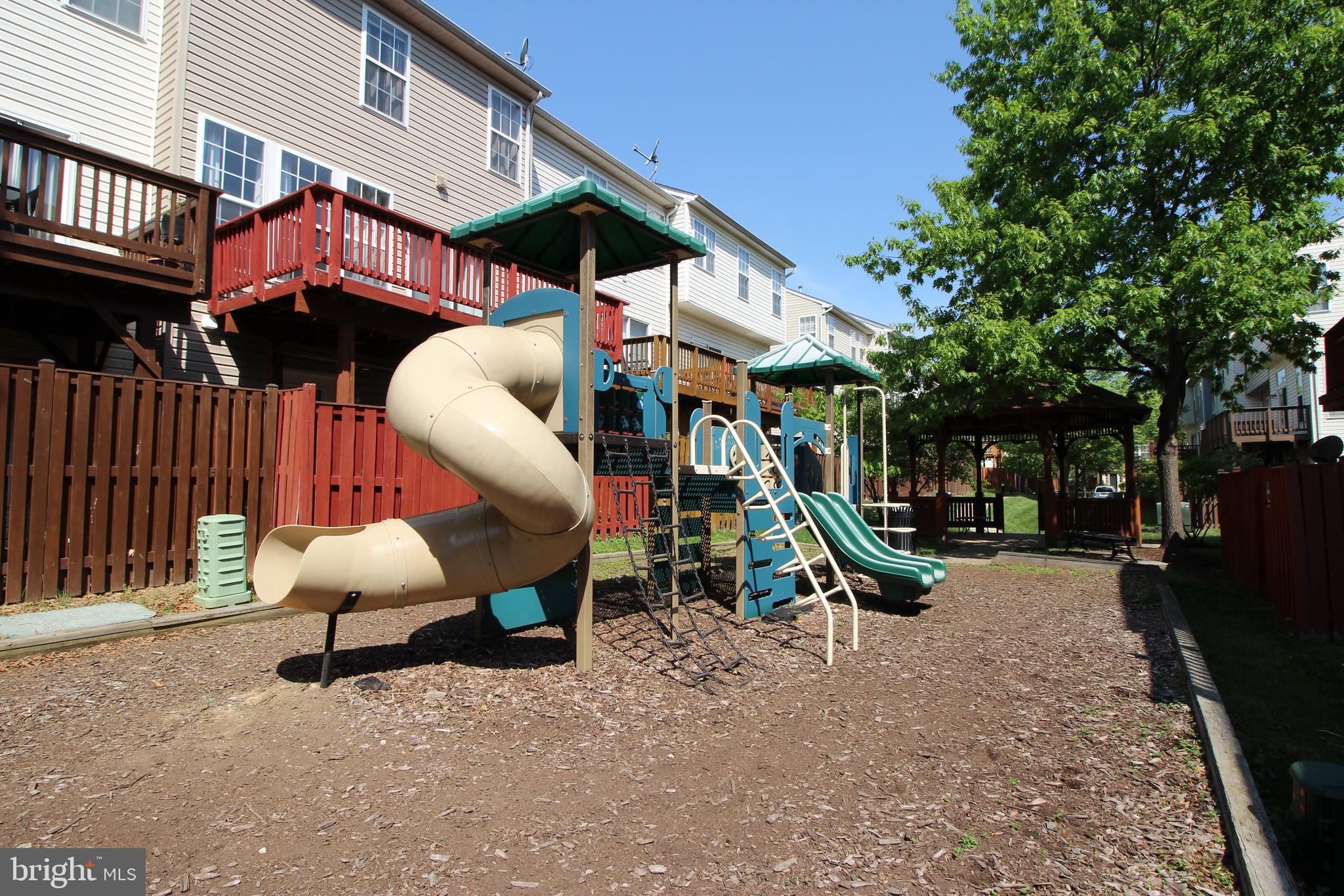 SKYVIEW PARK - Residential Lease