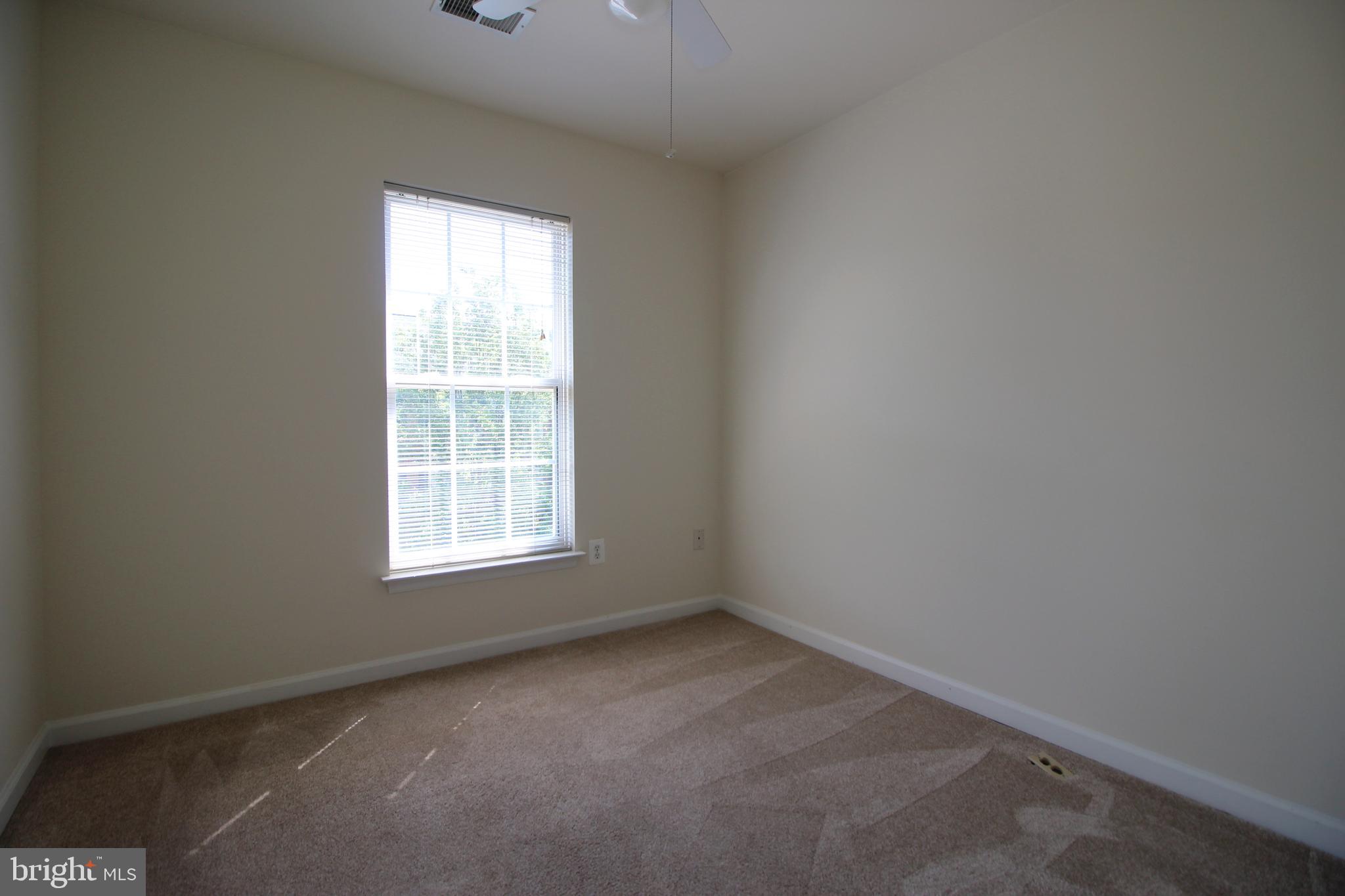 SKYVIEW PARK - Residential Lease