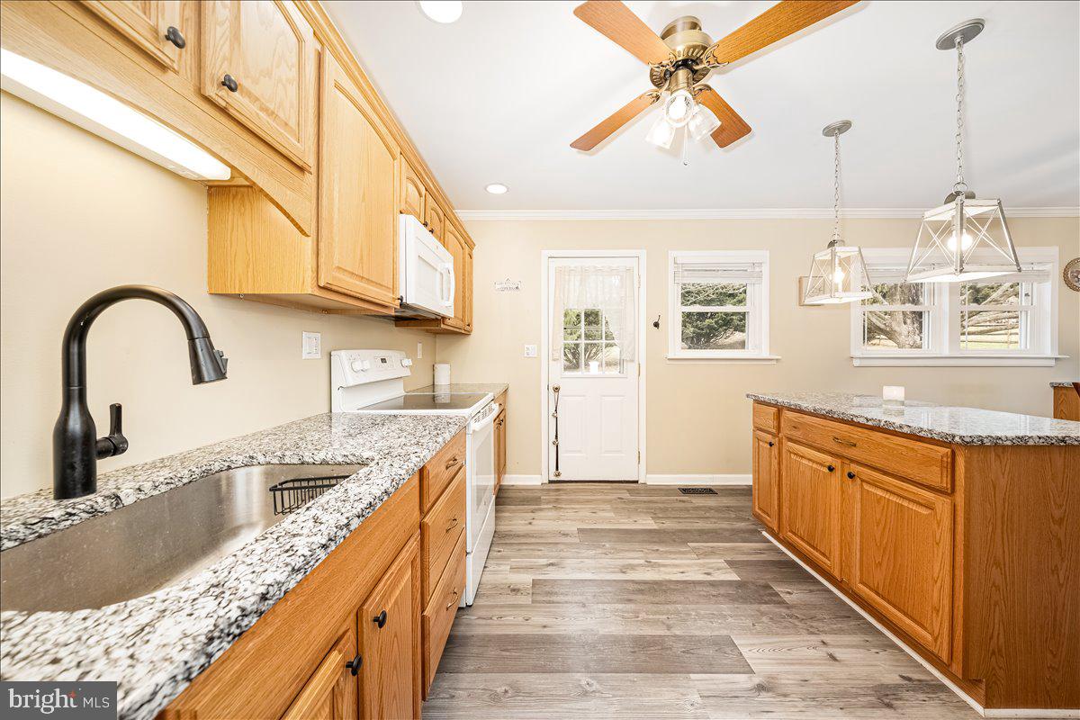 EVERGREEN HILLS - Residential