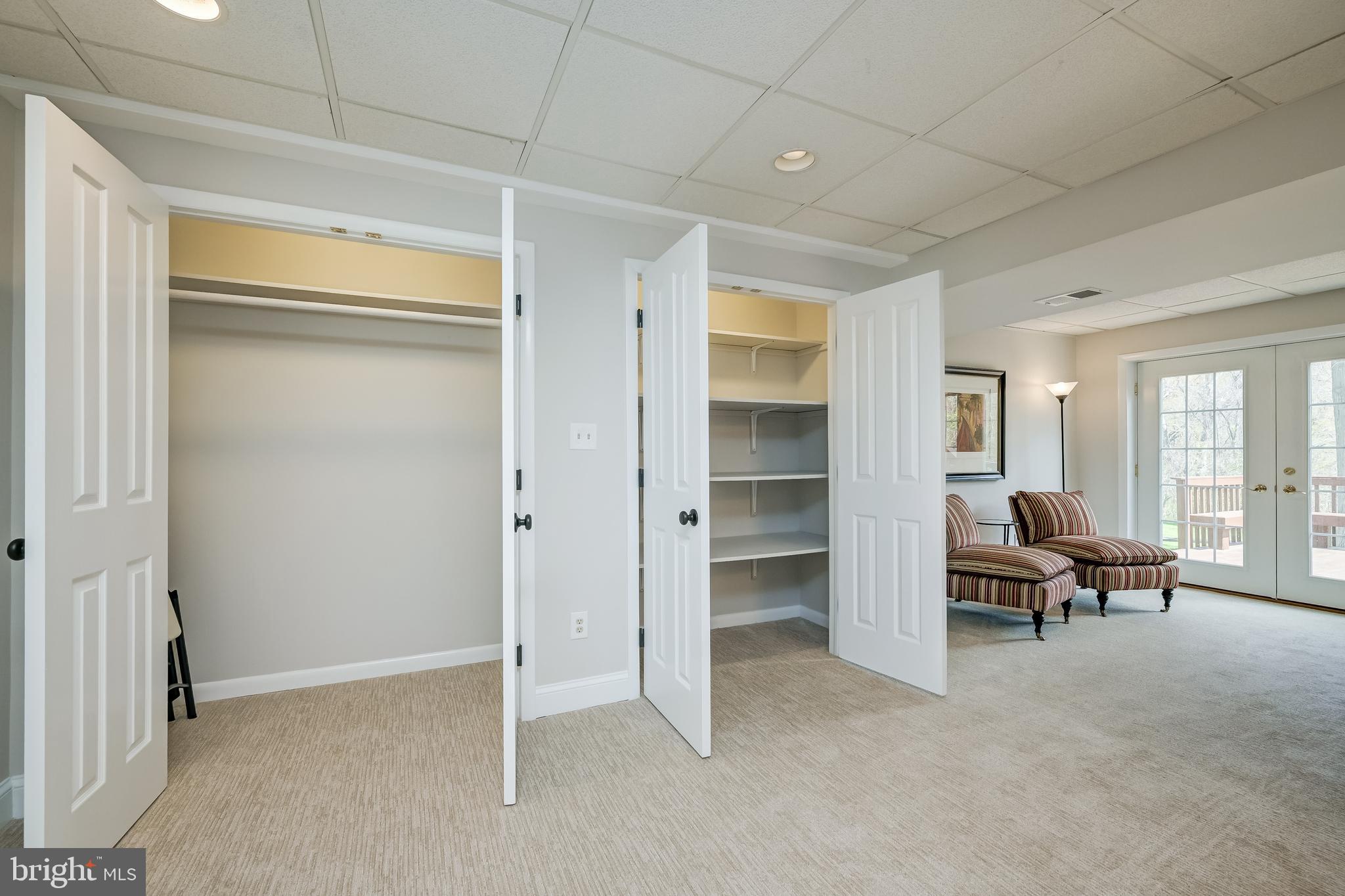 RELDA SQUARE - Residential