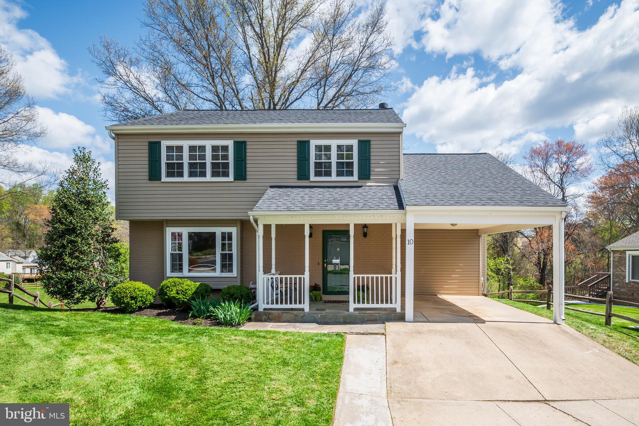 RELDA SQUARE - Residential