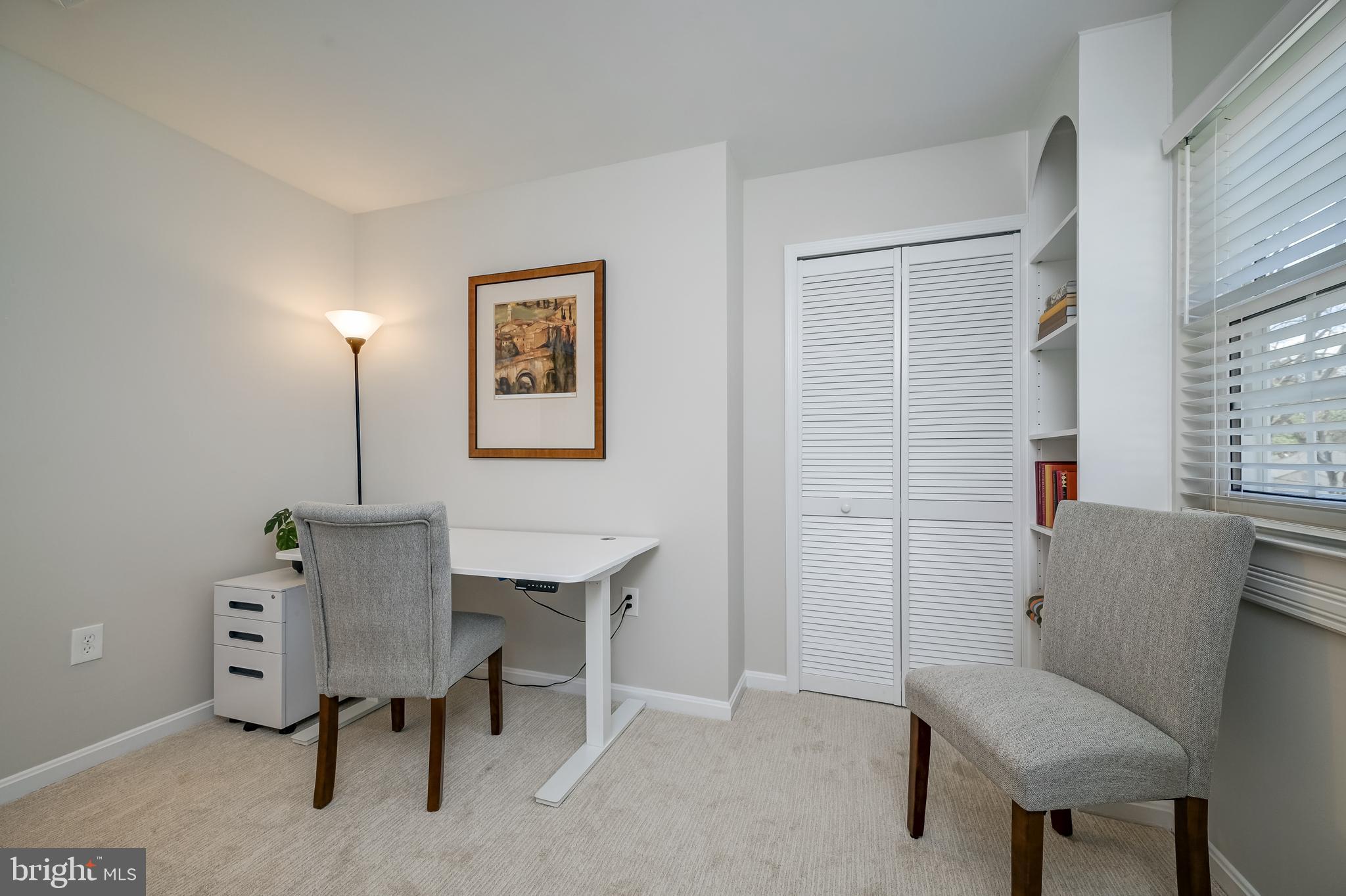 RELDA SQUARE - Residential