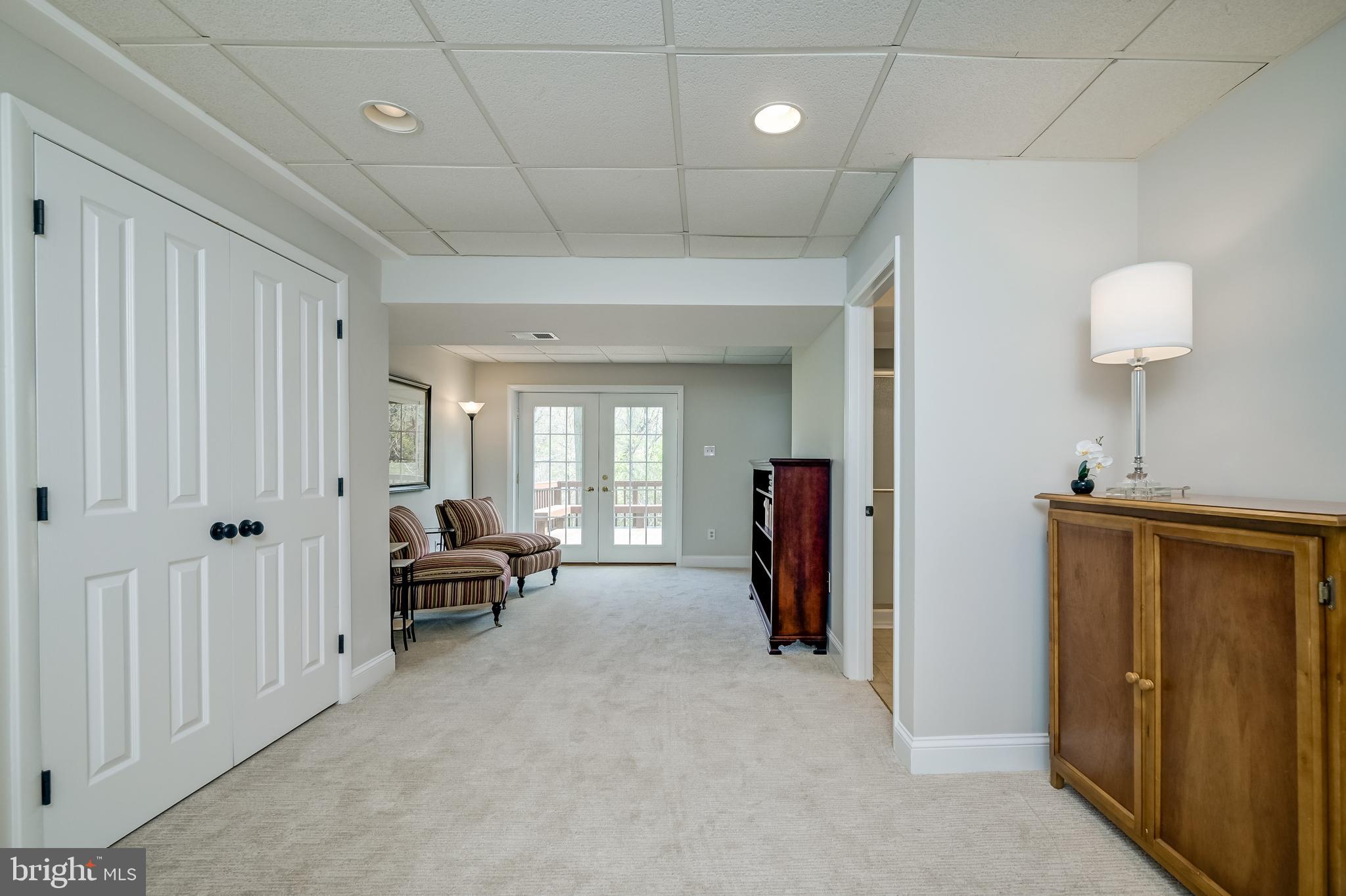 RELDA SQUARE - Residential