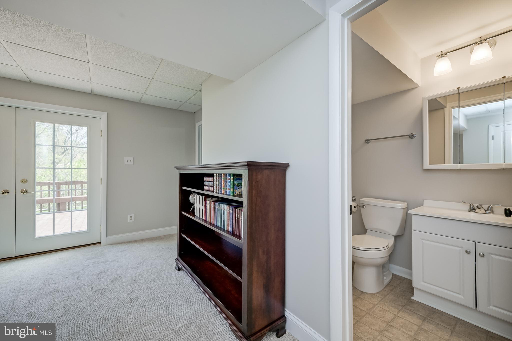 RELDA SQUARE - Residential