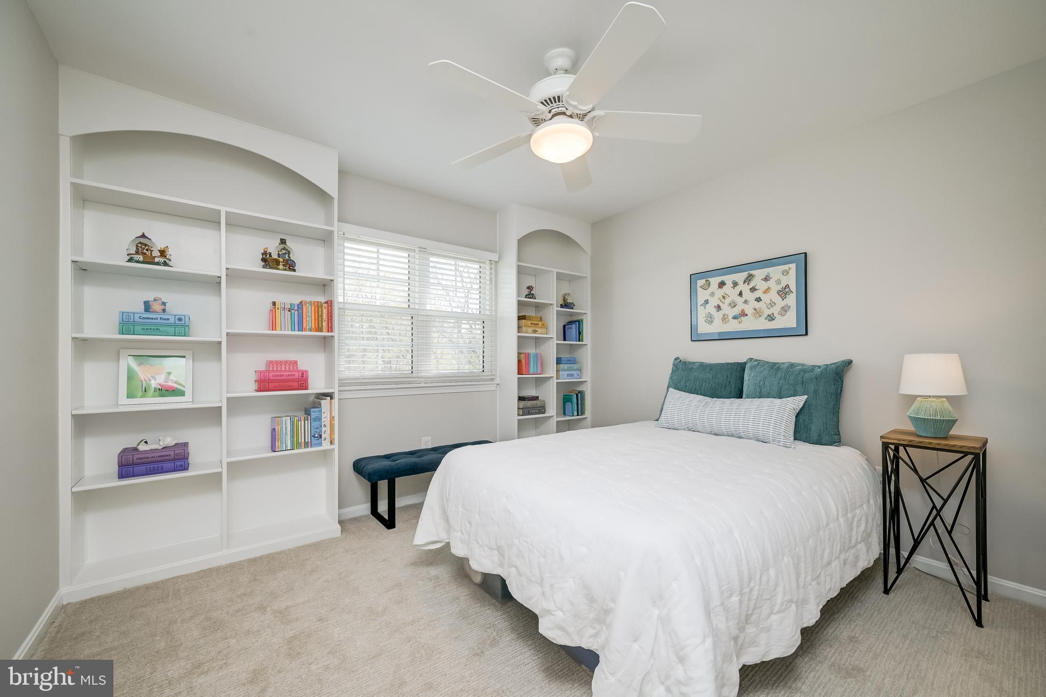 RELDA SQUARE - Residential