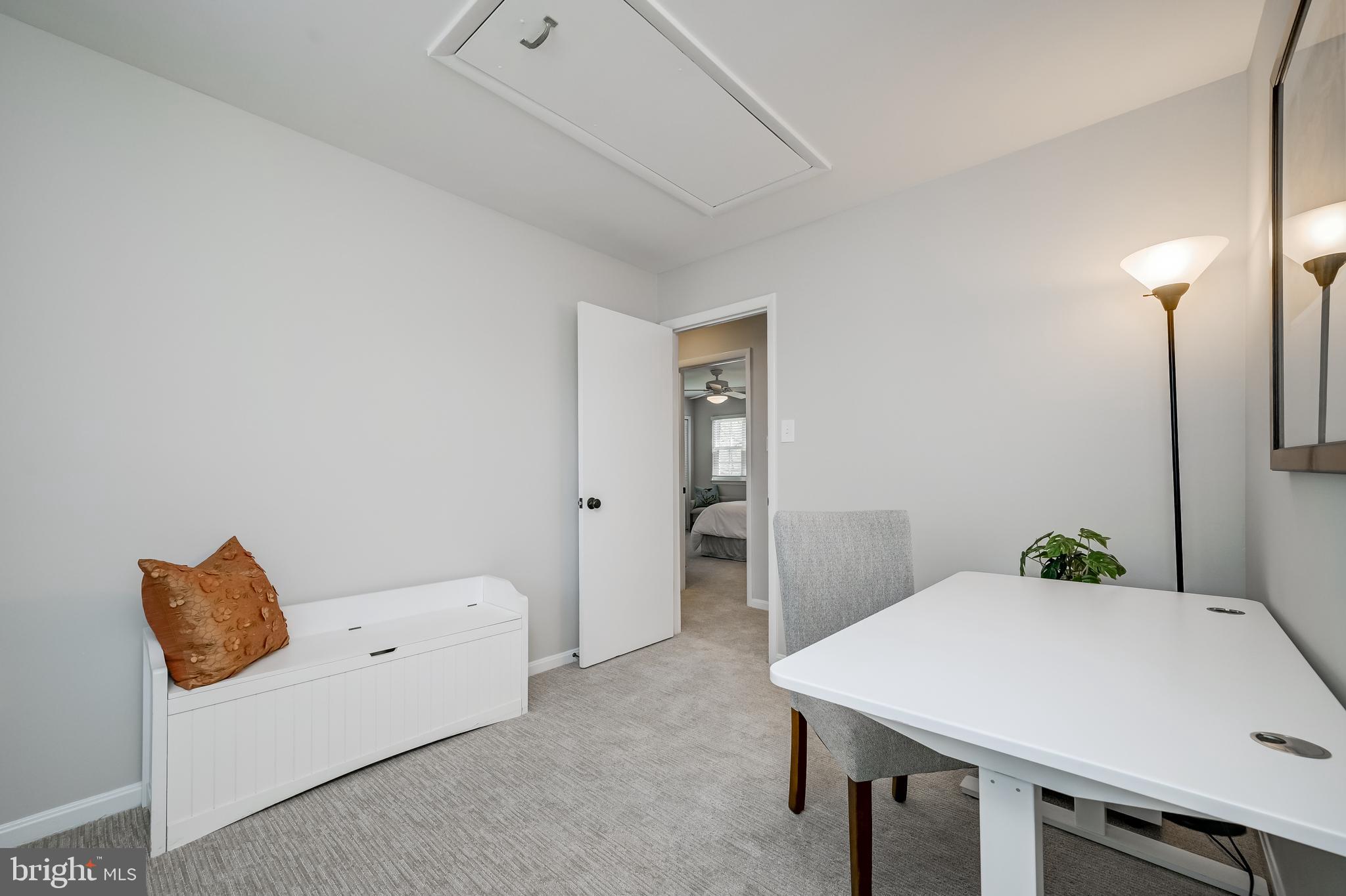 RELDA SQUARE - Residential