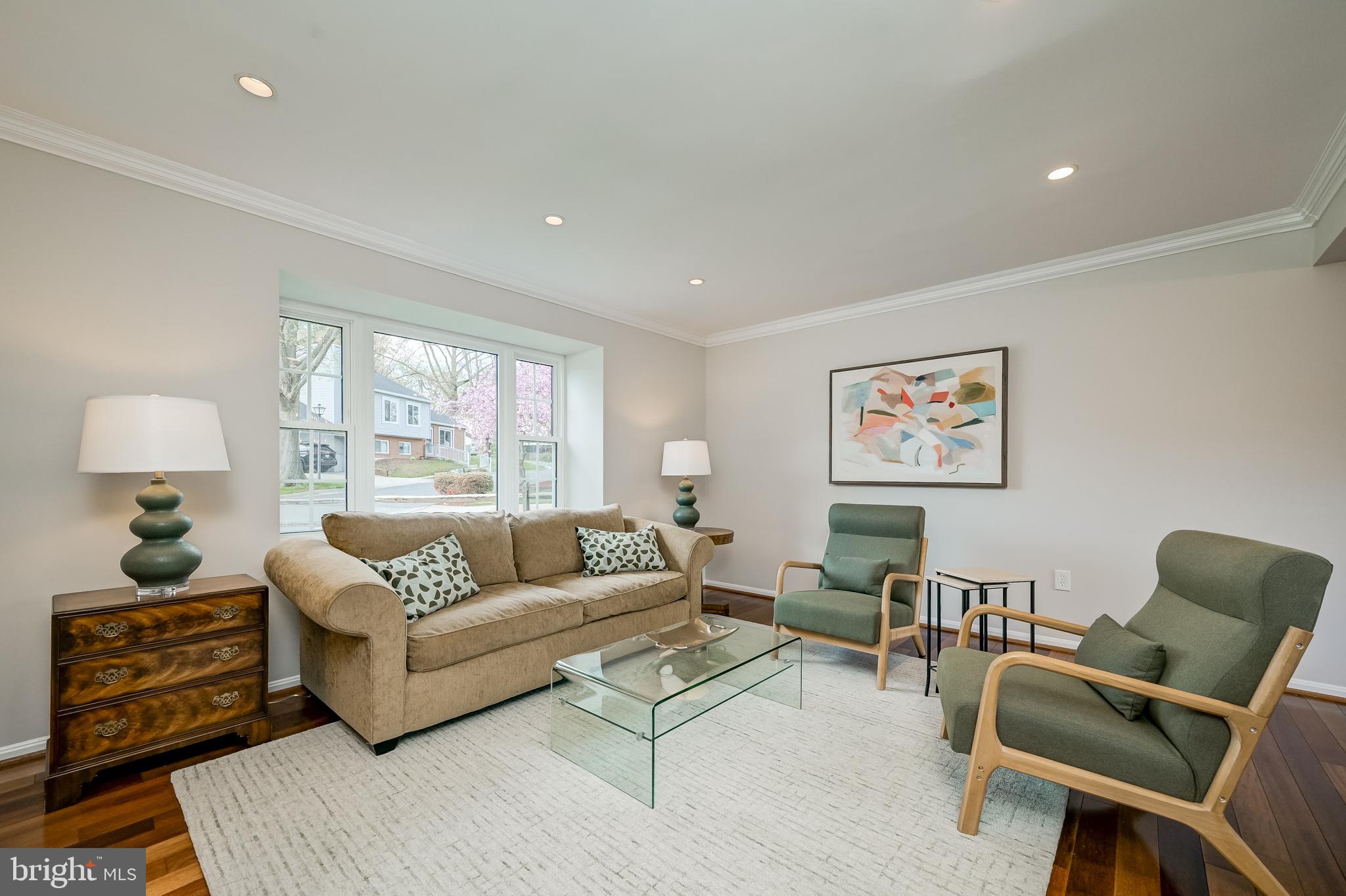 RELDA SQUARE - Residential