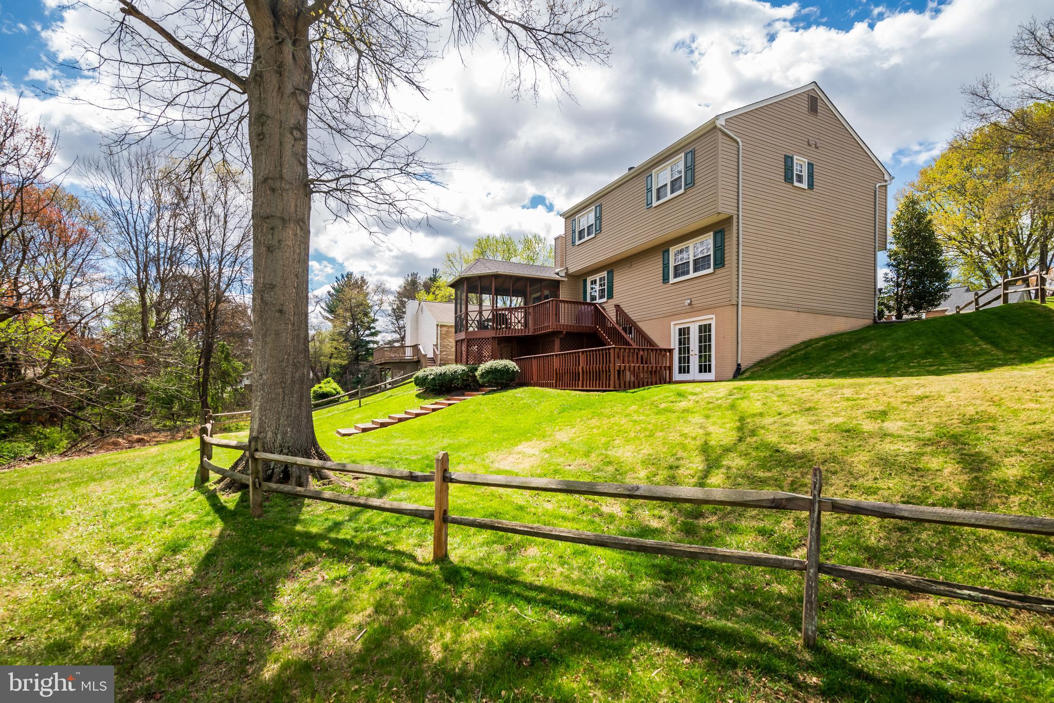 RELDA SQUARE - Residential