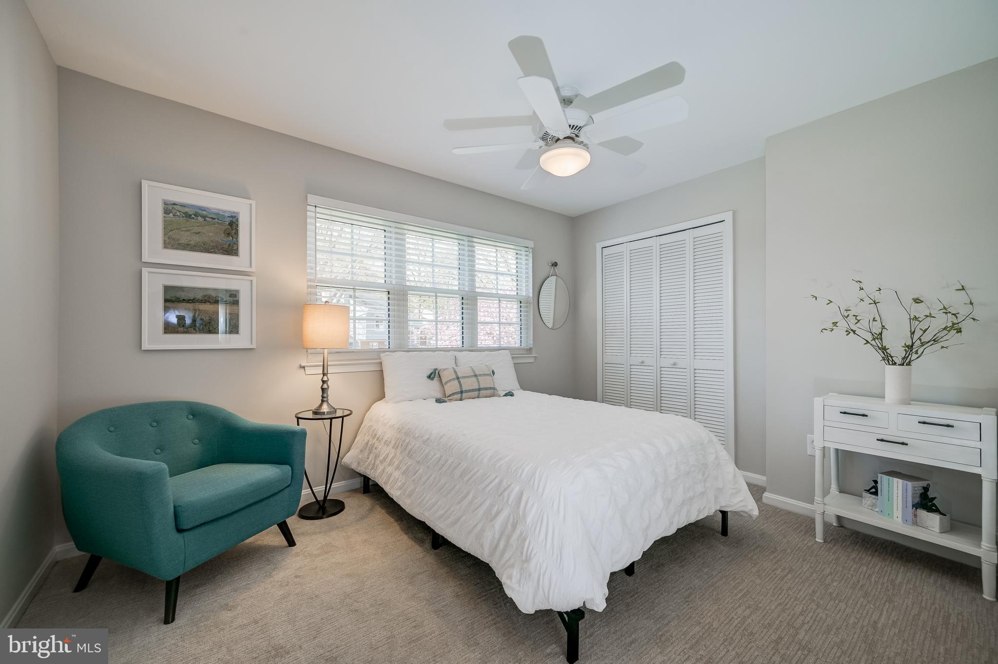 RELDA SQUARE - Residential