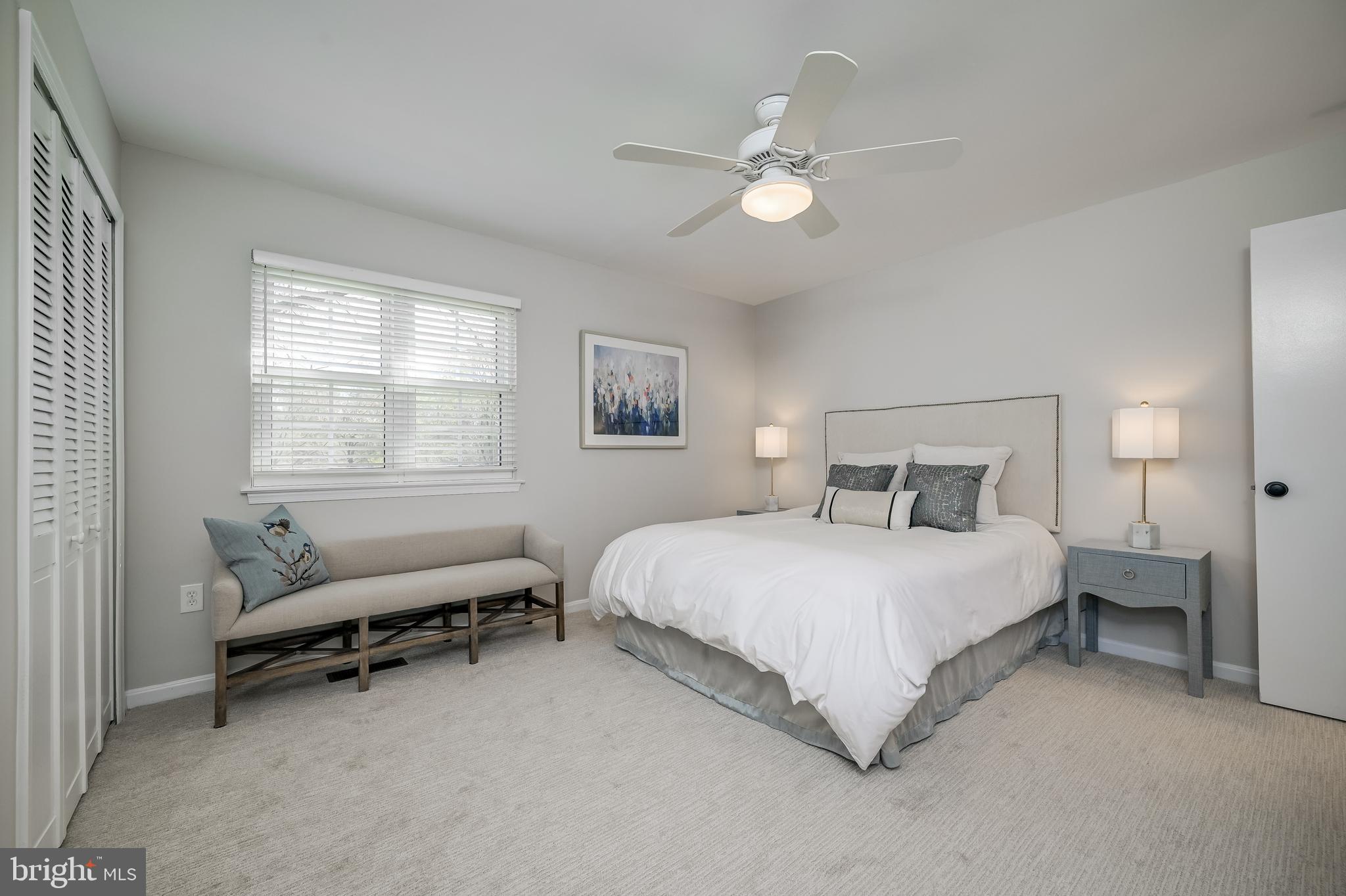 RELDA SQUARE - Residential