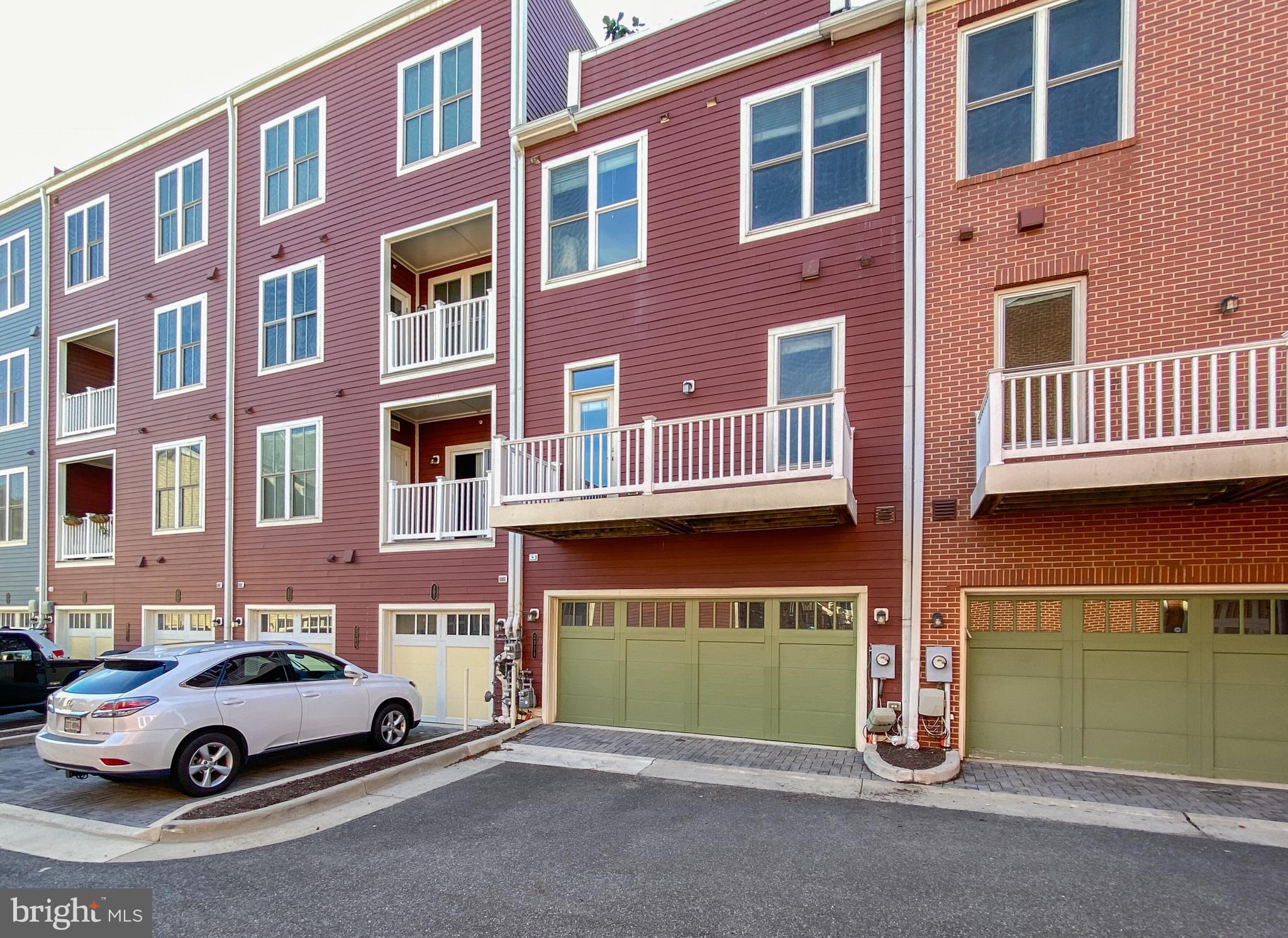 POTOMAC YARD - Residential