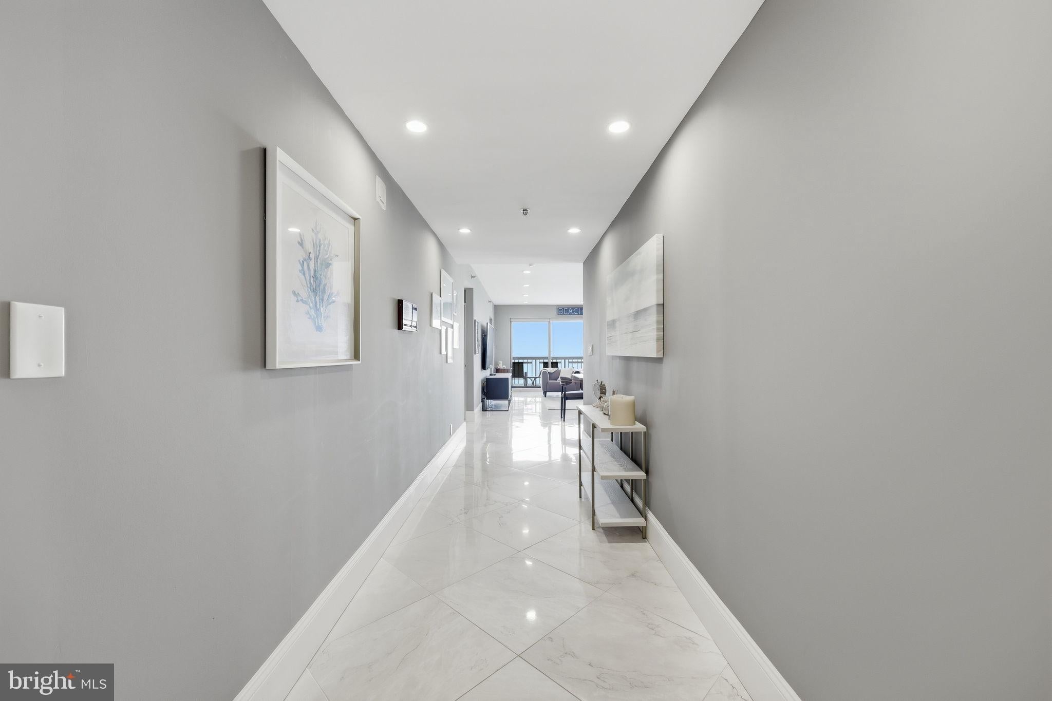 3101 BOARDWALK 1805-2
