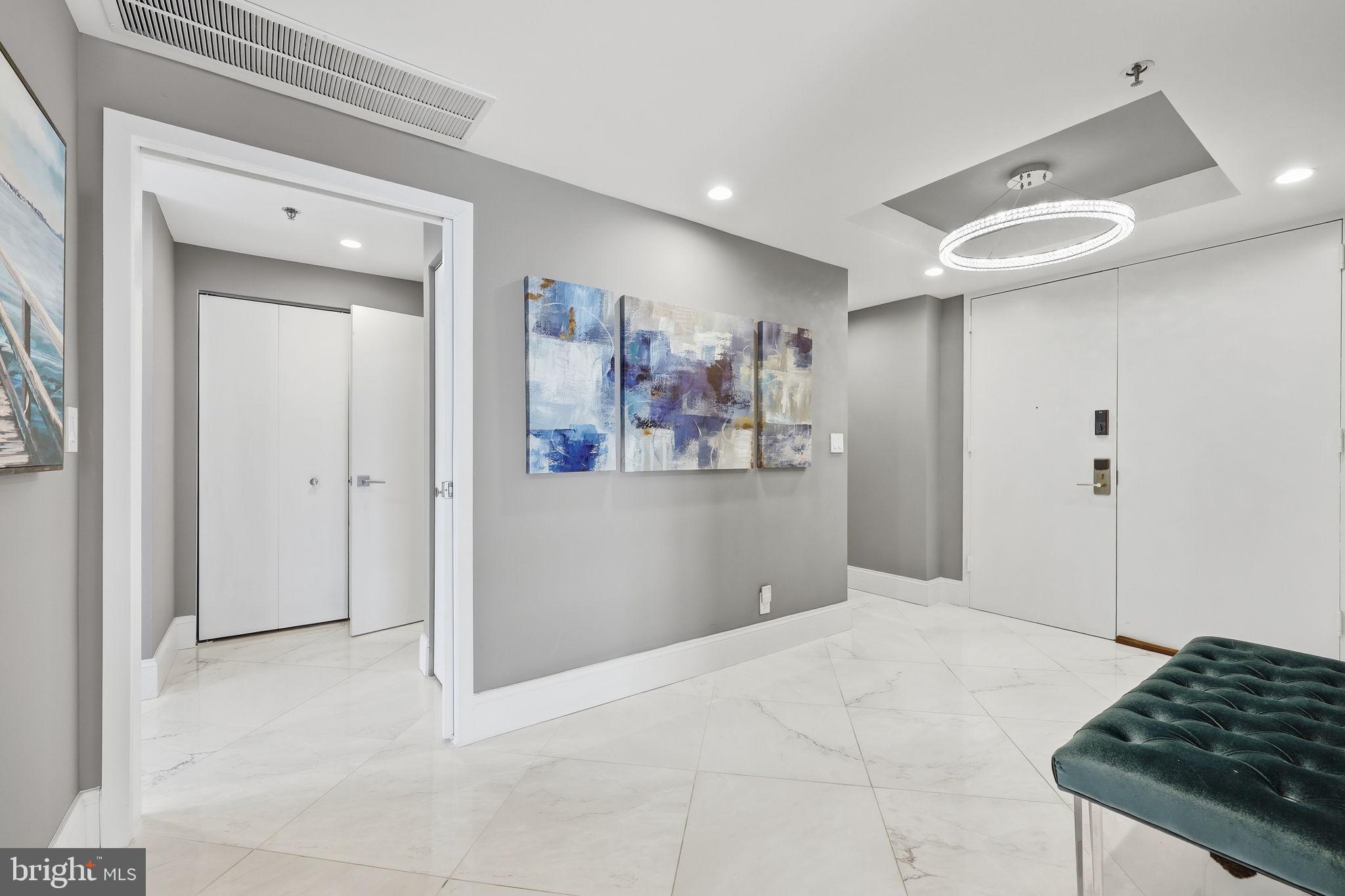 3101 BOARDWALK 1805-2