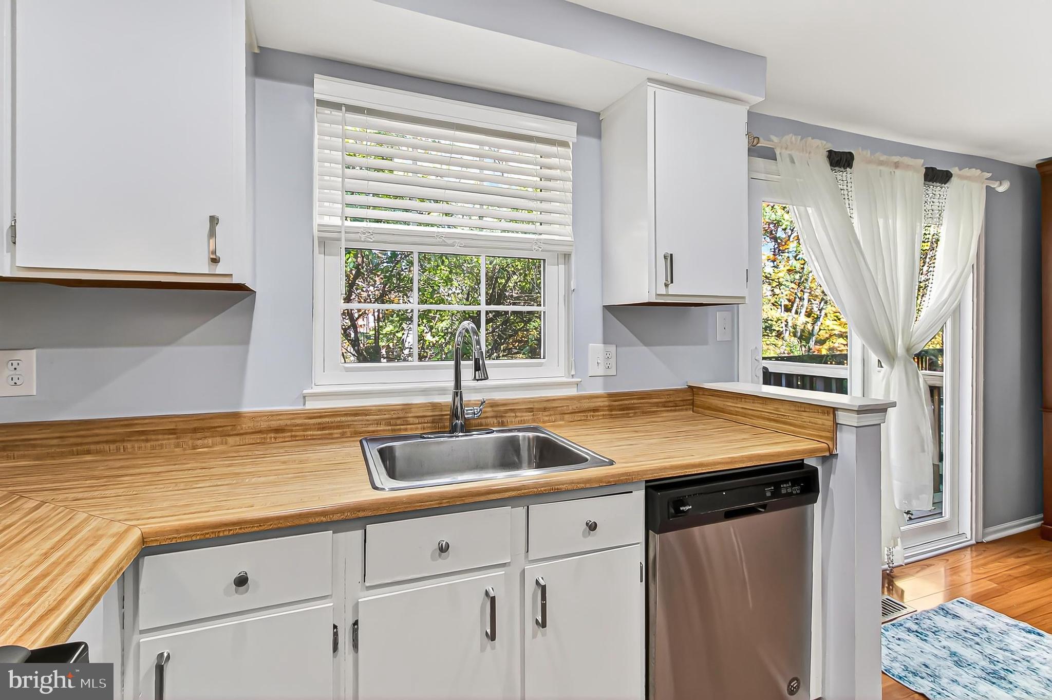 LONDON COMMONS - Residential