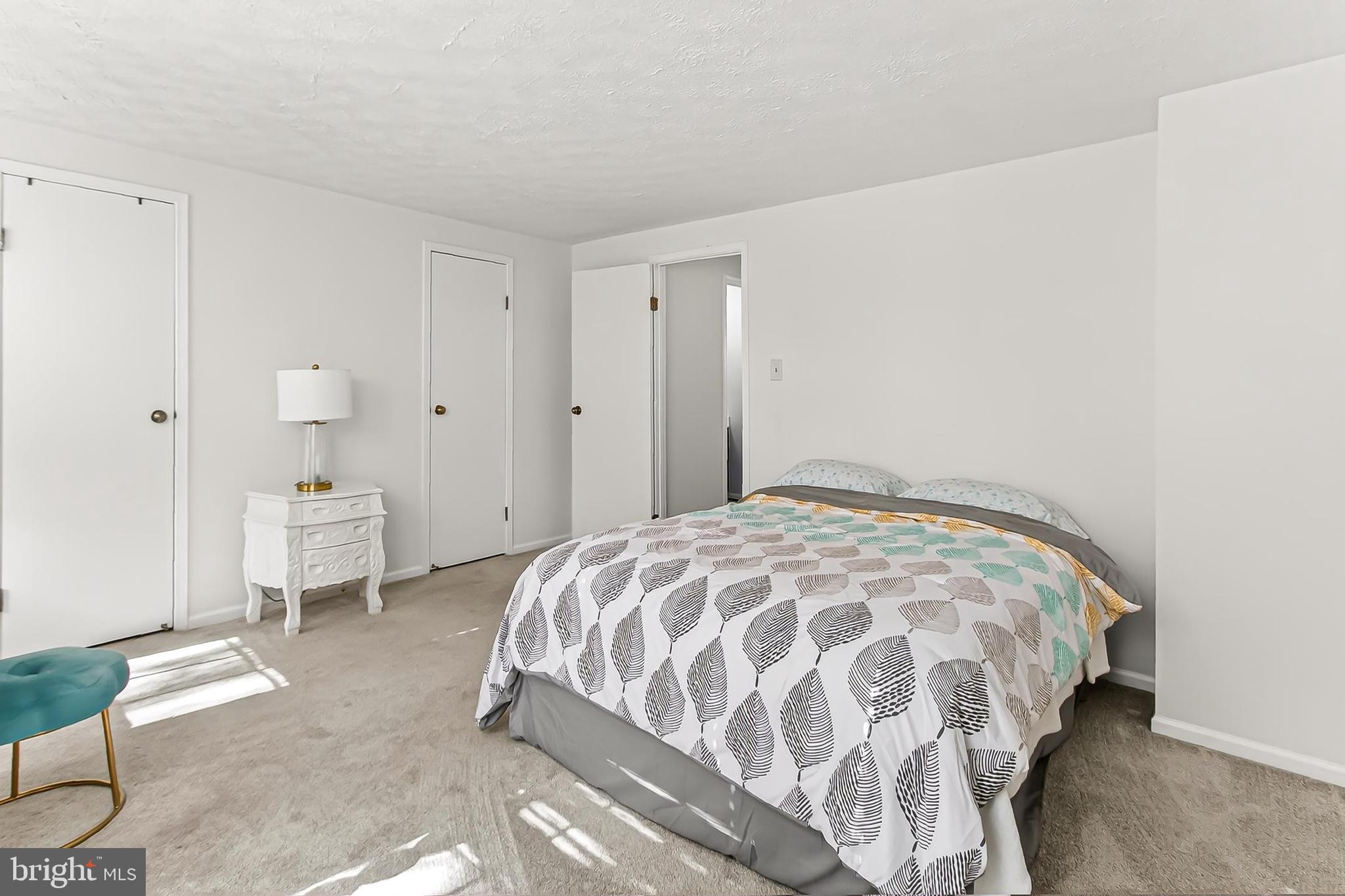 LONDON COMMONS - Residential