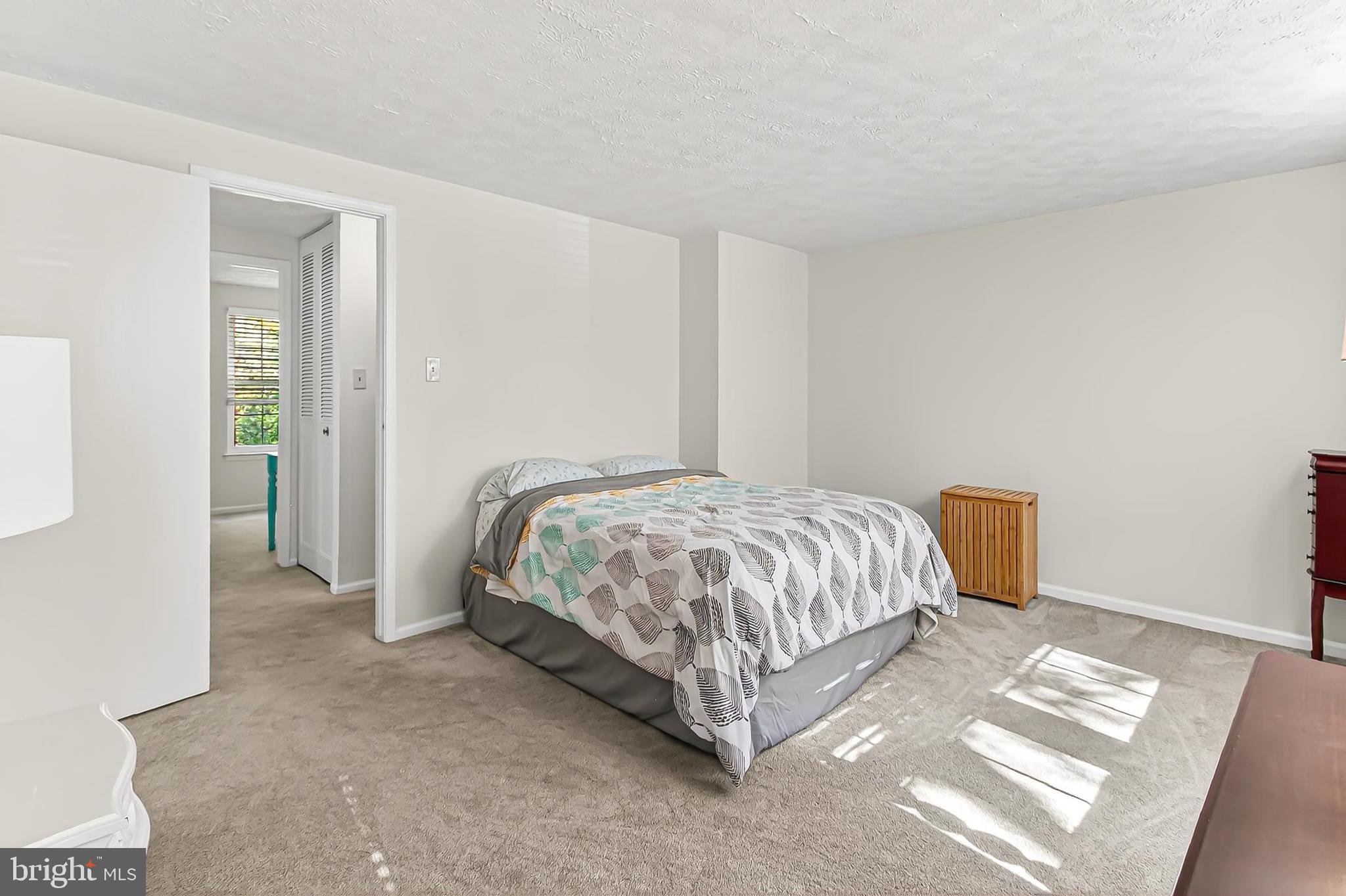 LONDON COMMONS - Residential