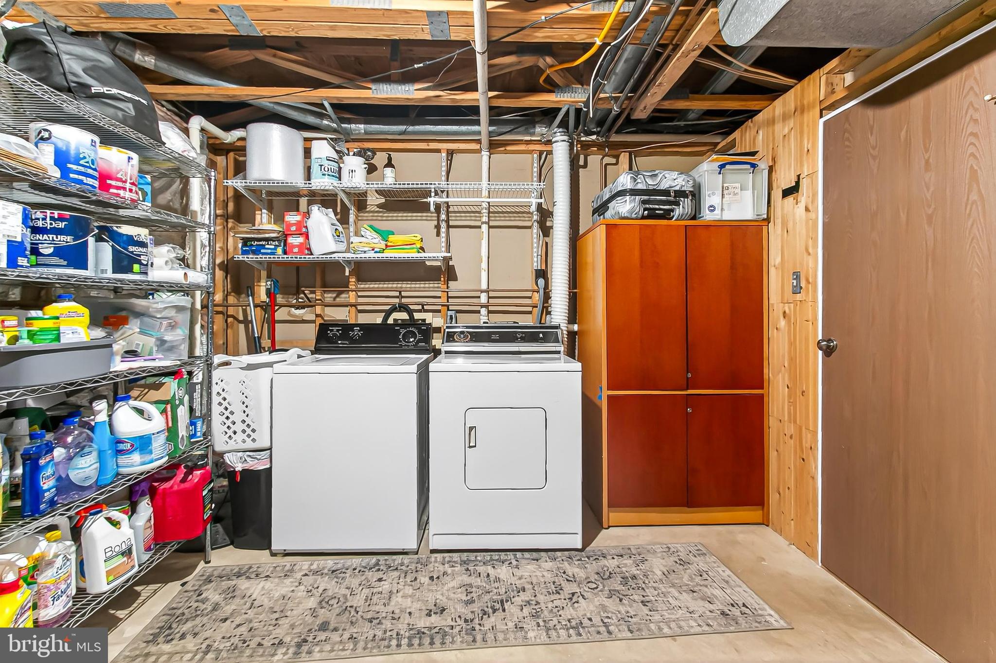 LONDON COMMONS - Residential