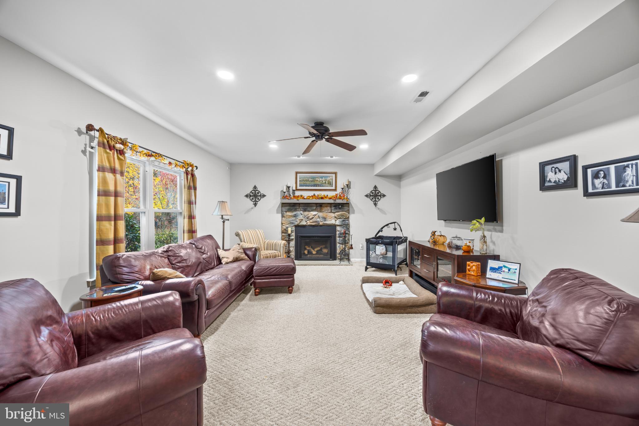 LANDIS GREENE - Residential