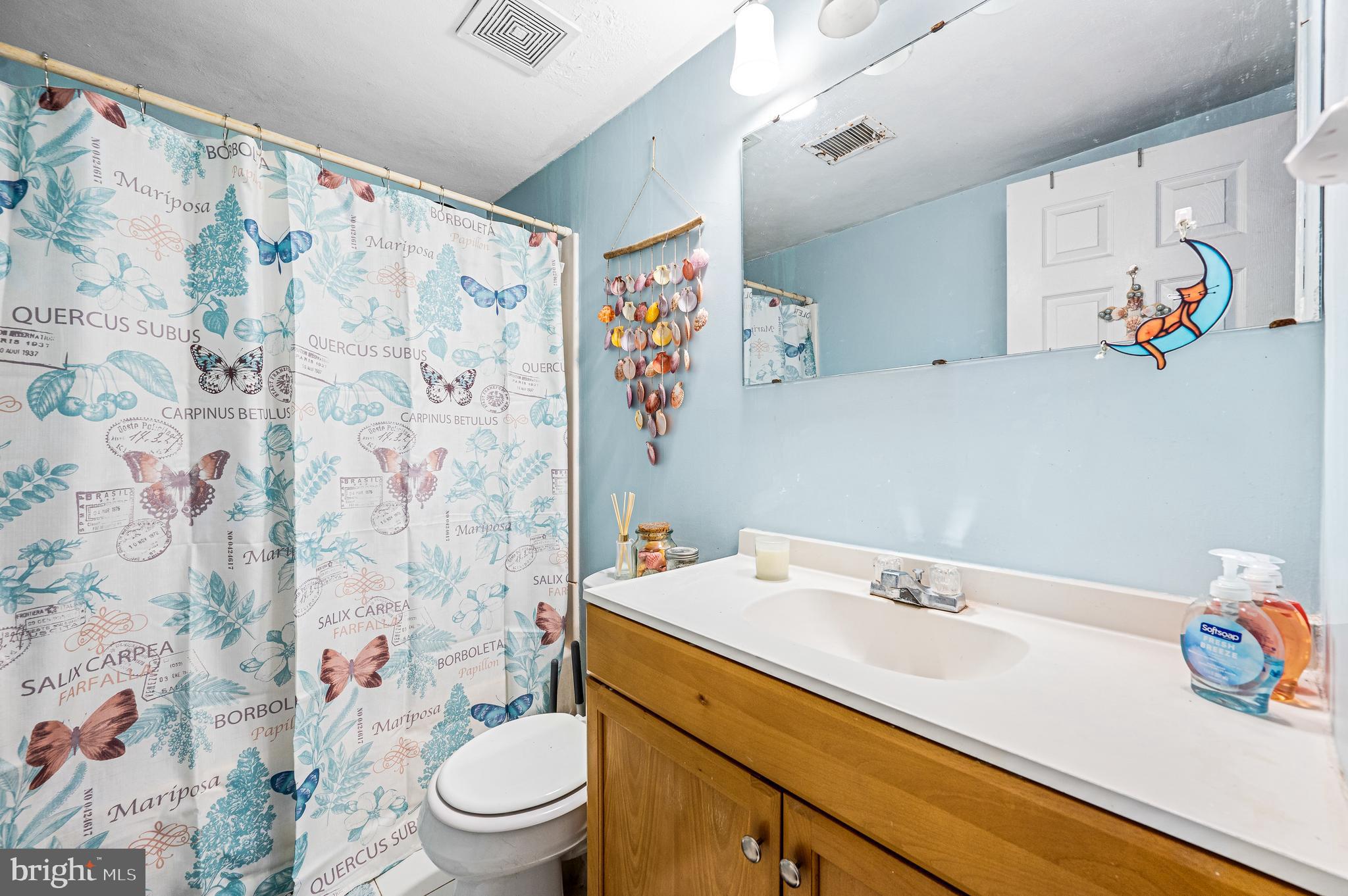 SPRING MOUNT SUMMI - Residential