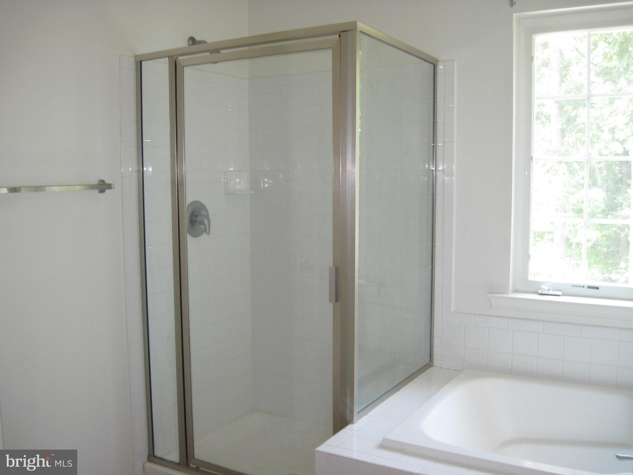 BEVERLY HILLS - Residential Lease