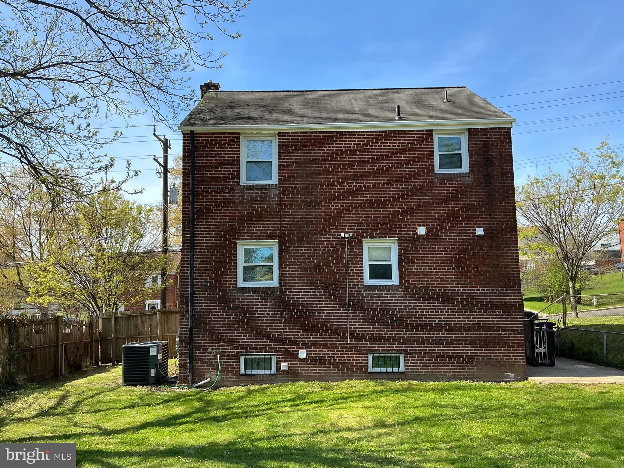 CHILLUM MANOR - Residential
